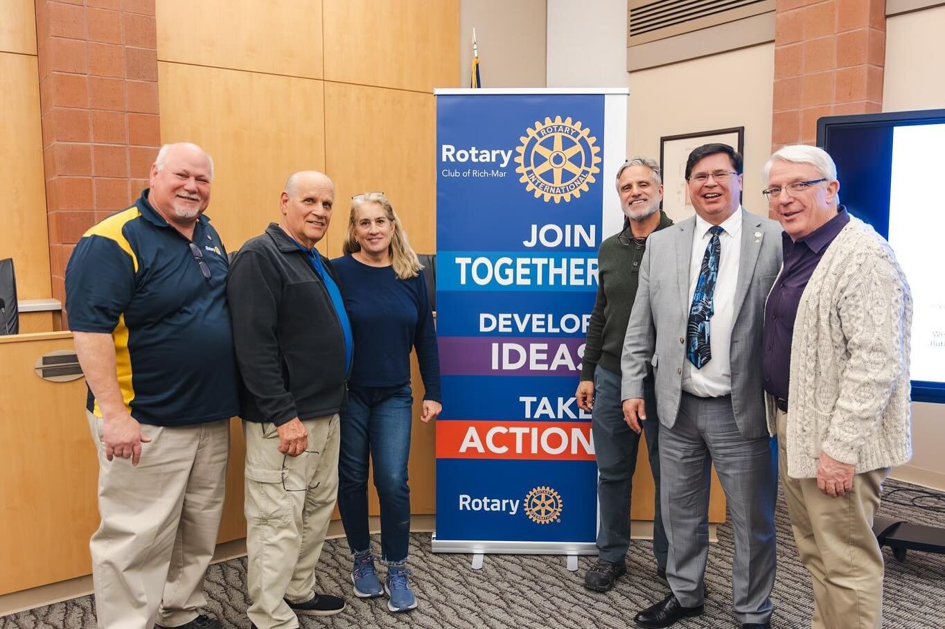 Thanks to all who attended our January mixer co-hosted with Rich Mar Rotary. We had an opportunity to network as well as learn about the benefits of both local organizations. We indulged in refreshments by Stick City Brewing Company and John Marshall