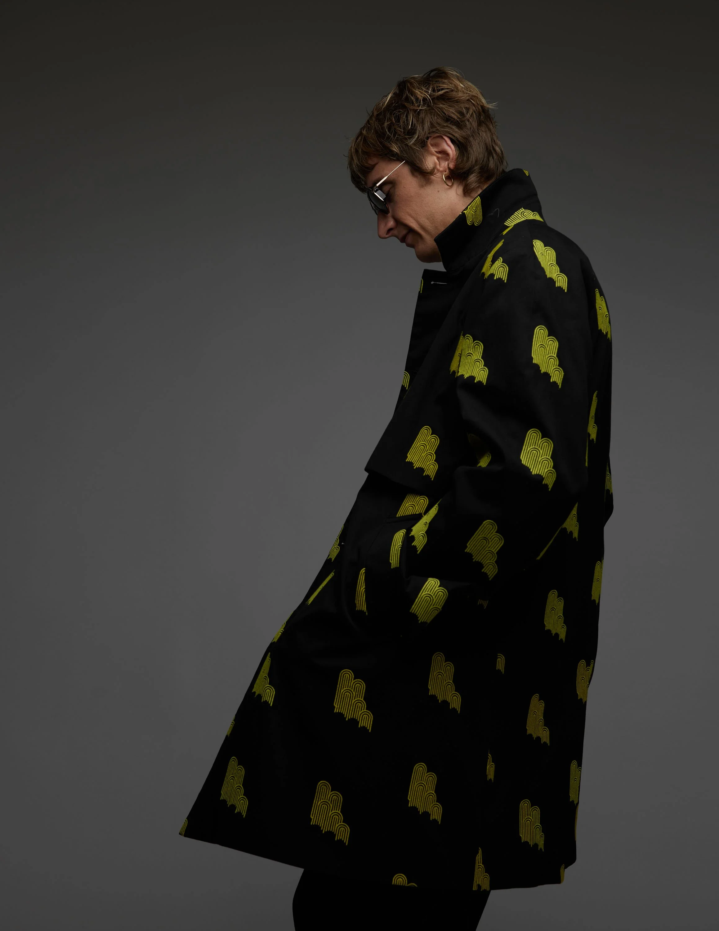 Oumlil_SS24_embroidered_car_coat_08.jpg