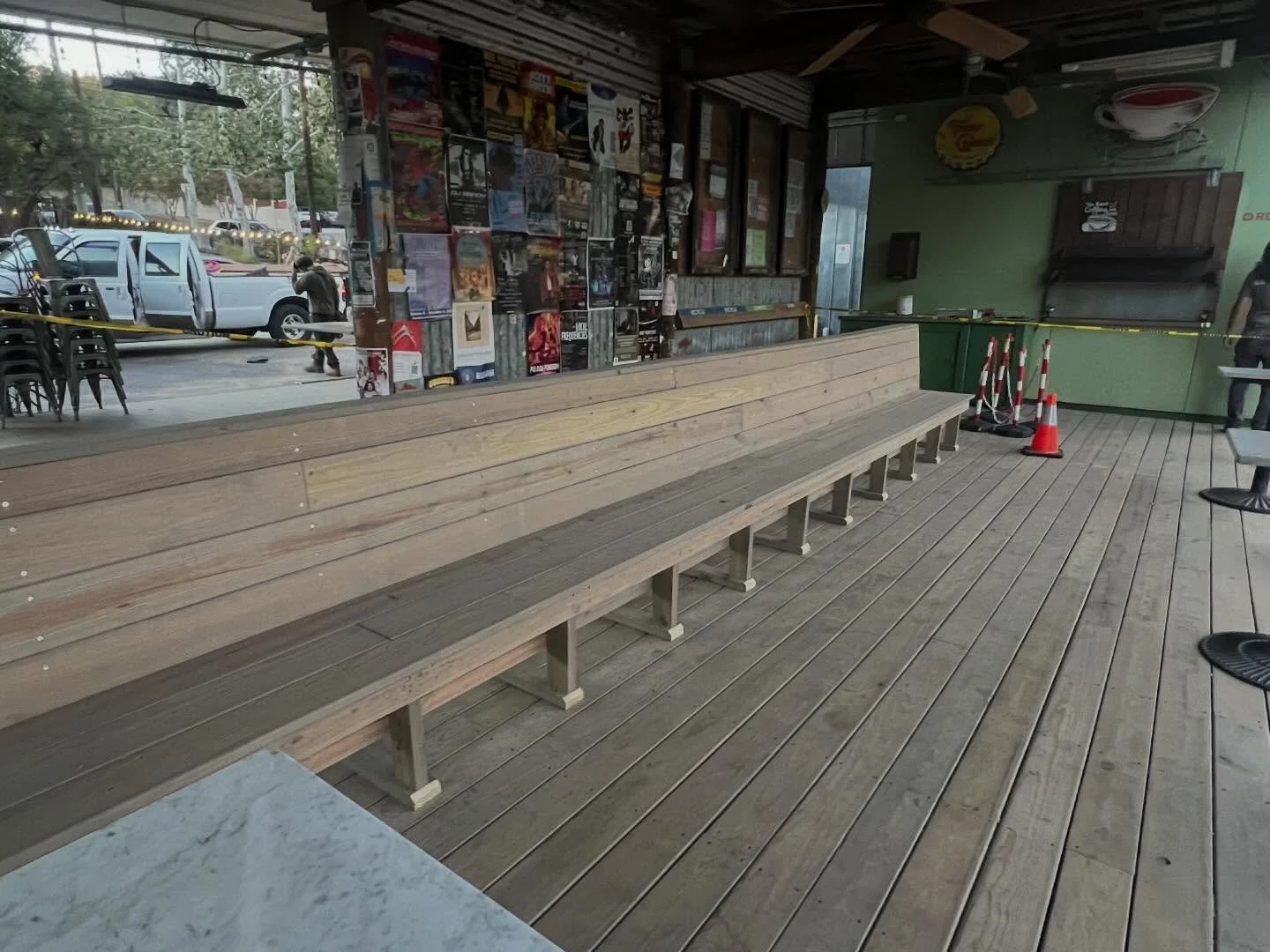 Proud to have been part of a project at one of Austin&rsquo;s most iconic spots - The &ldquo;i love you so much&rdquo; mural!
-
-
-
-
#austindeckcompany #iloveyousomuch #fyp
#austinmurals #joscoffee