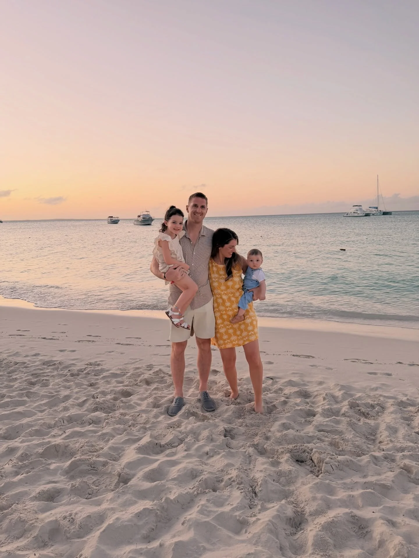 Sharing all the pretty things before they get buried in my camera roll and distant family memories. 🏝️grateful for this special vacation! 

back to the real world!