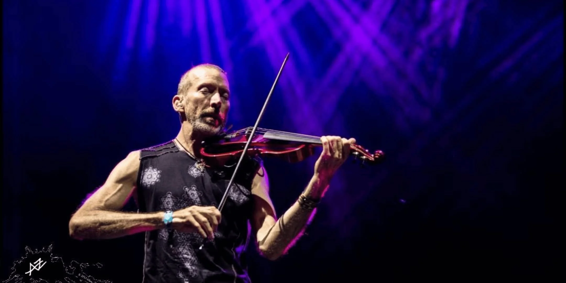 Dixon's Violin Live at the Griswold