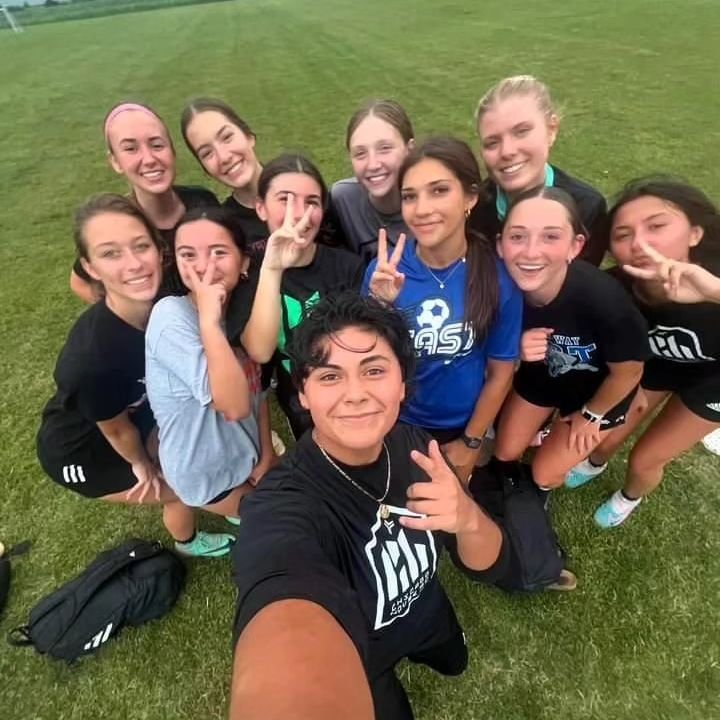 Academy fall season training is underway! Coach @coachhenry168 said the high school girls had a great practice! Keep it going - we see you! #UpTheHouse🧡🖤💚