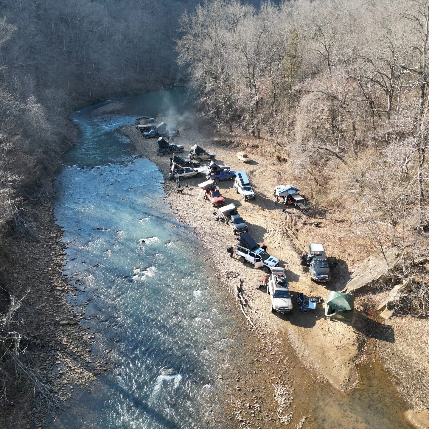 Great weekend until @dirtoforange talked me into a cold plunge. 🥶 #kendoll