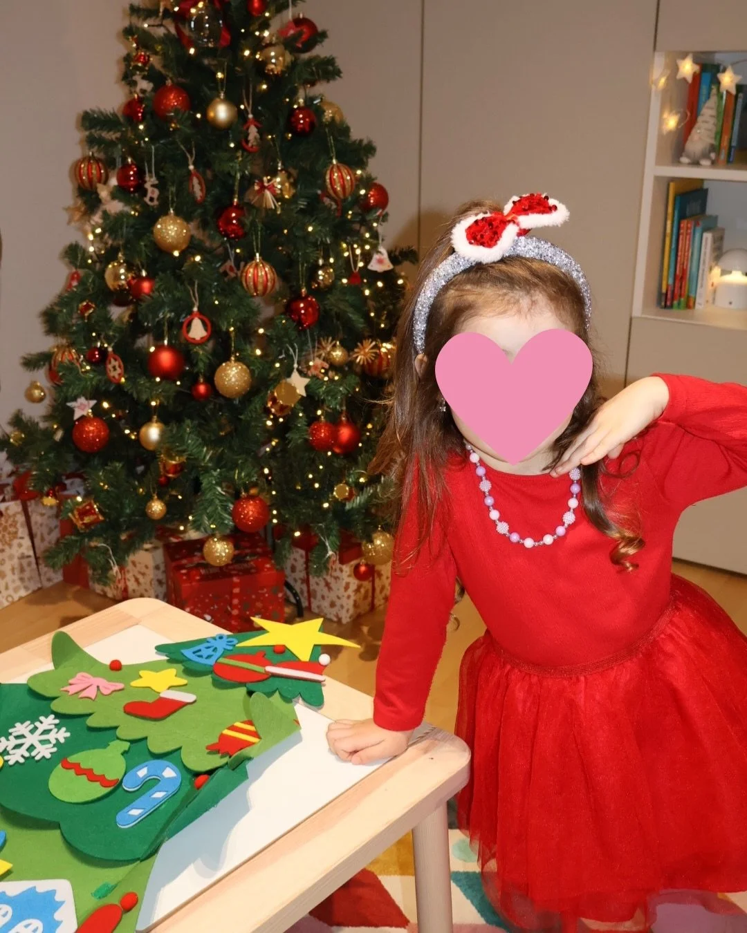 ✨ Ce frumos a fost la atelierul distractiv de limba germană de joi 🎄

Colindele, jocurile de cuvinte și decorațiunile au un alt farmec &icirc;n perioada aceasta 🌟

Vom continua atelierele de joi, după vacanța de iarnă, tot de la ora 17:30 💫

P&aci