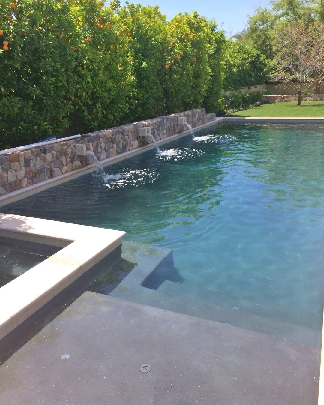 Dark pool finishes are defining 2026. 🌑
While timeless blues remain a favorite, rich greys are emerging as a bold alternative. 

For a super-smooth option, PebbleFina Steel Grey uses a hard-troweled technique, delivering a plaster-like feel while pr