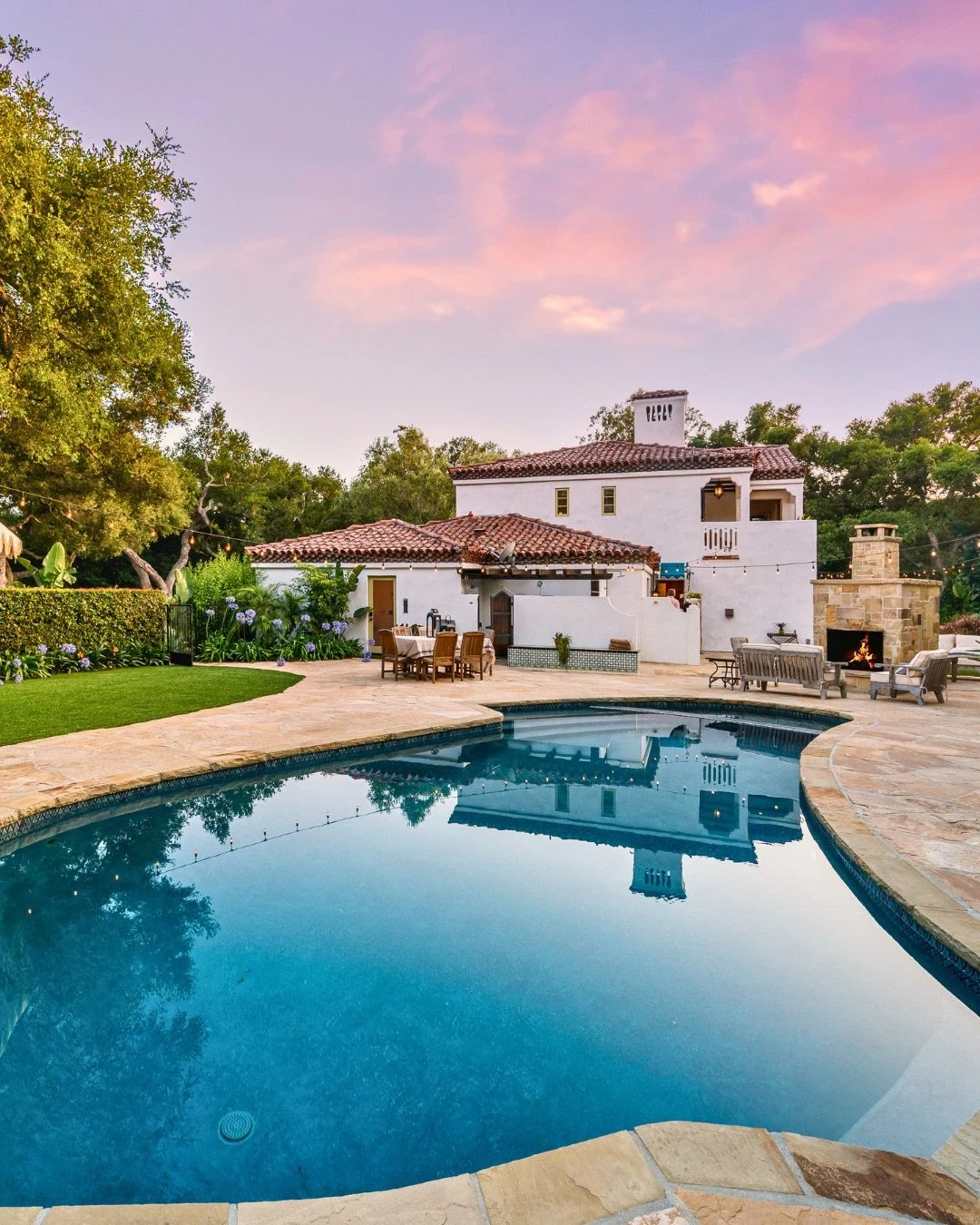 Thinking about a dark pool?  Here are our top three tips:

💡 Light: Utilize LED's for swimming after dark. 
🧪 Chemistry: Prevent white scaling. 
☀️ Temperature: Darker pools are 3&deg; to 7&deg;F warmer. 

Want to discuss if a dark pool finish is r