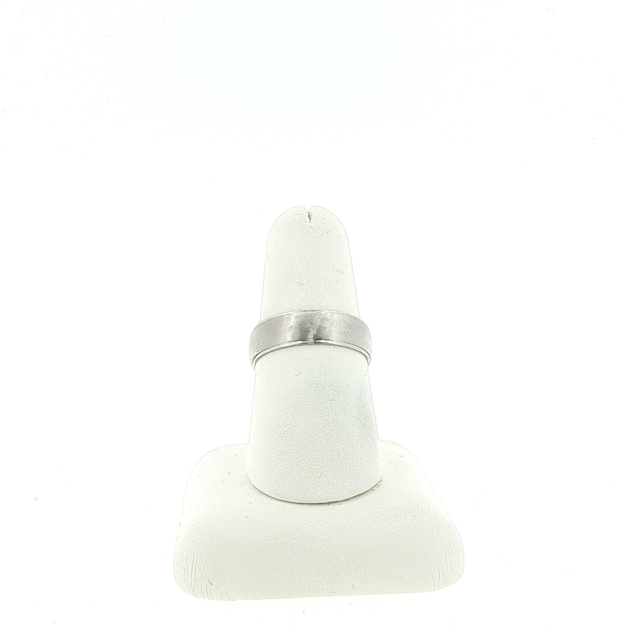 14K White Gold Band
