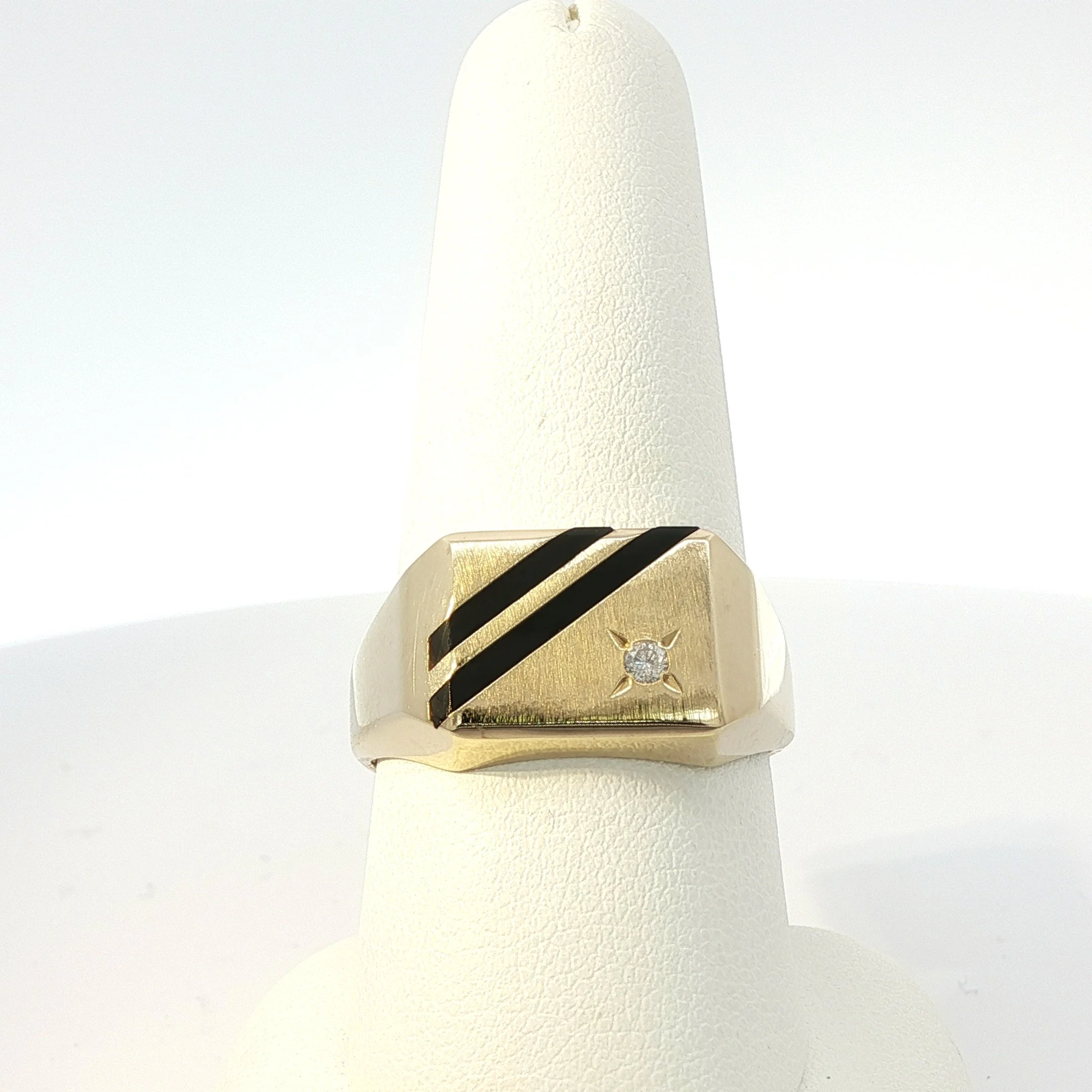 14k Yellow Gold Onyx & Diamond Ring