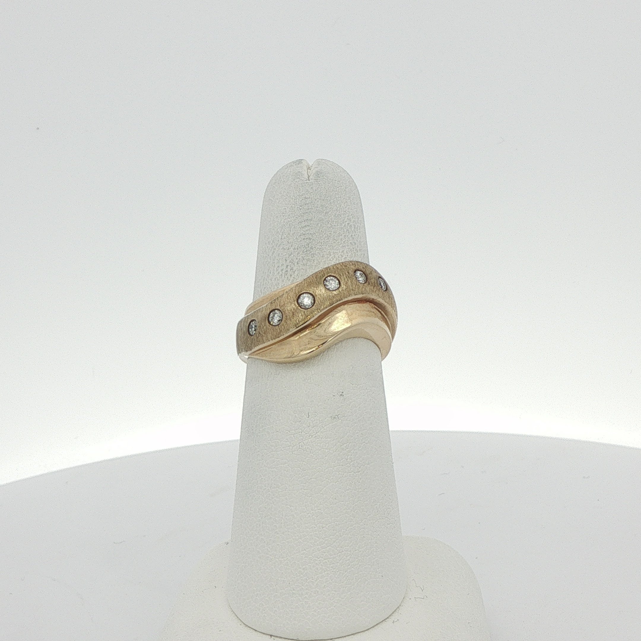 14K Yellow Gold Burnished Diamond Band