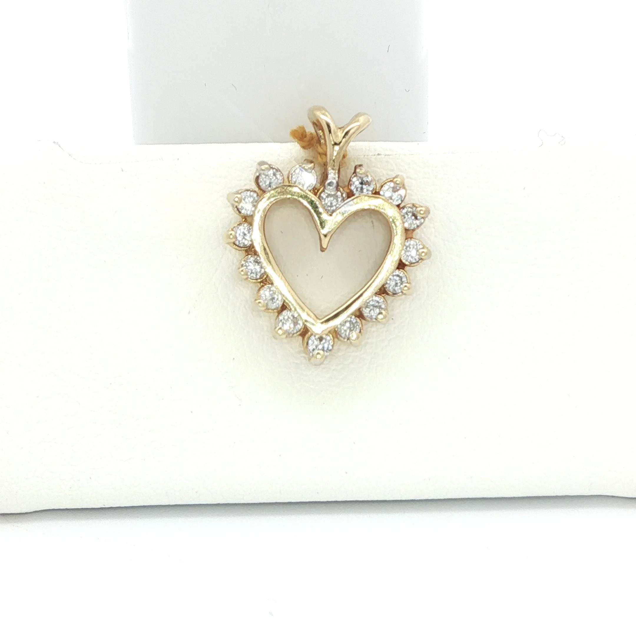 14k Yellow Gold Diamond Heart Pendant