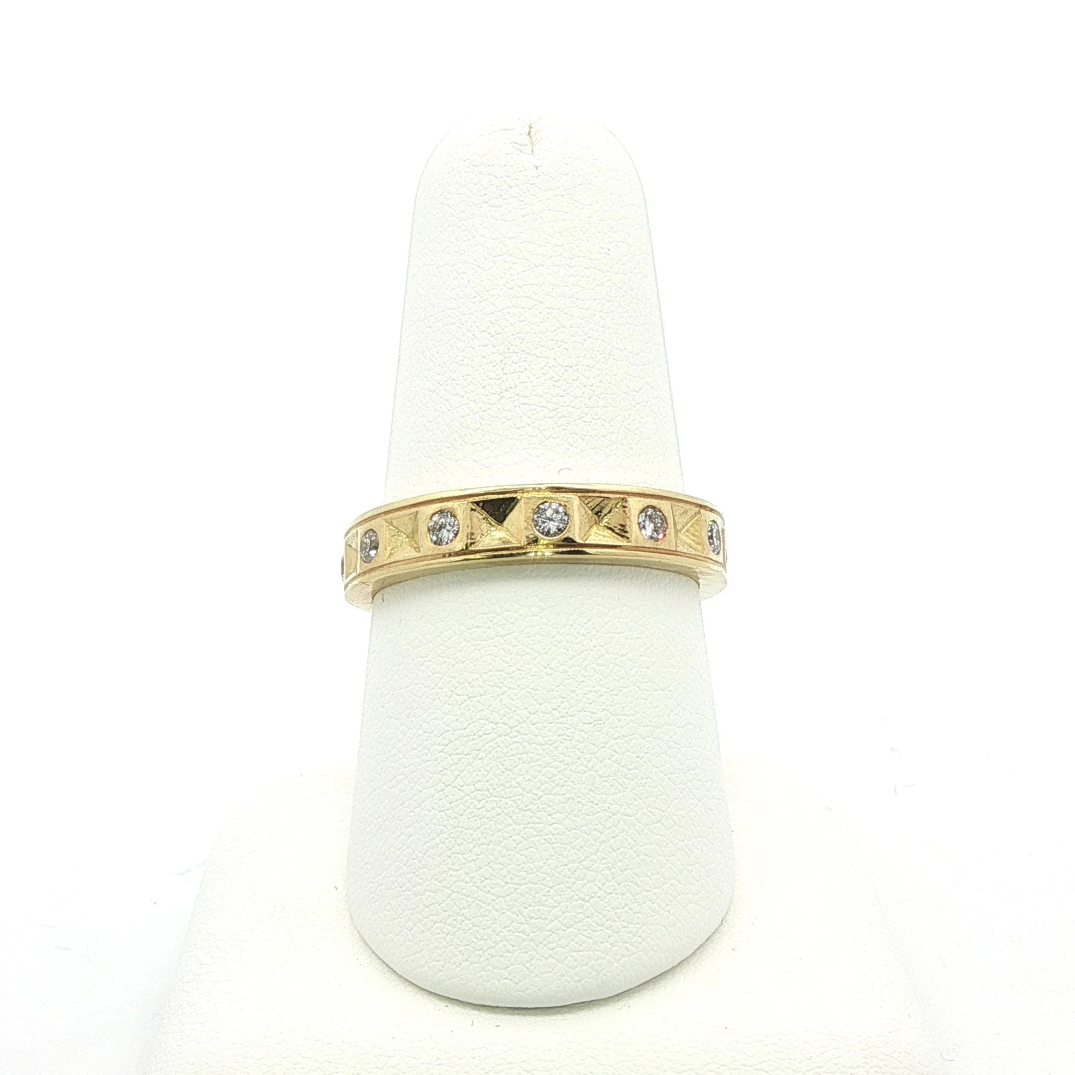 14k Engraved Diamond Band