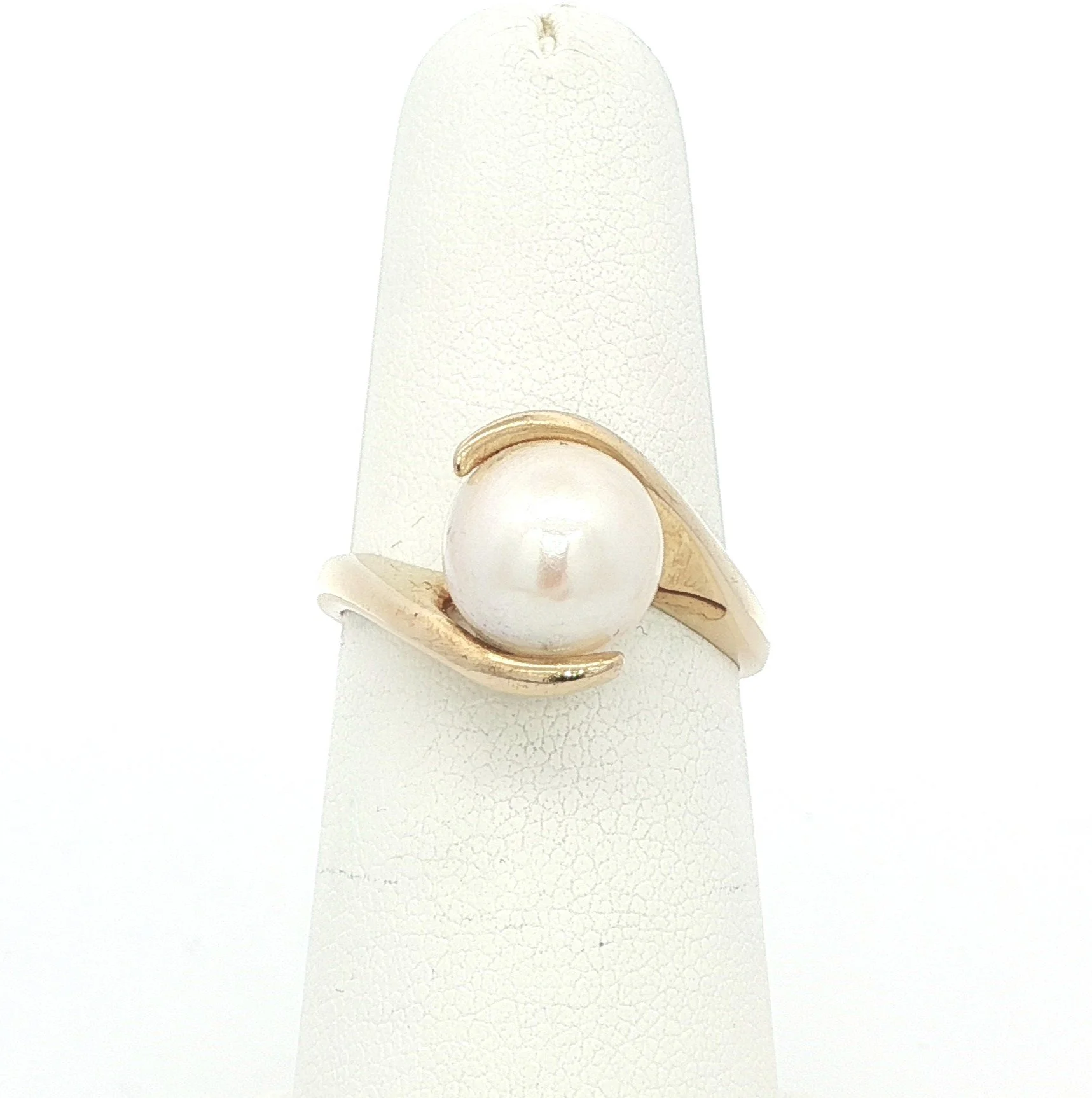 14k Yellow Gold Contemporary Pear Ring