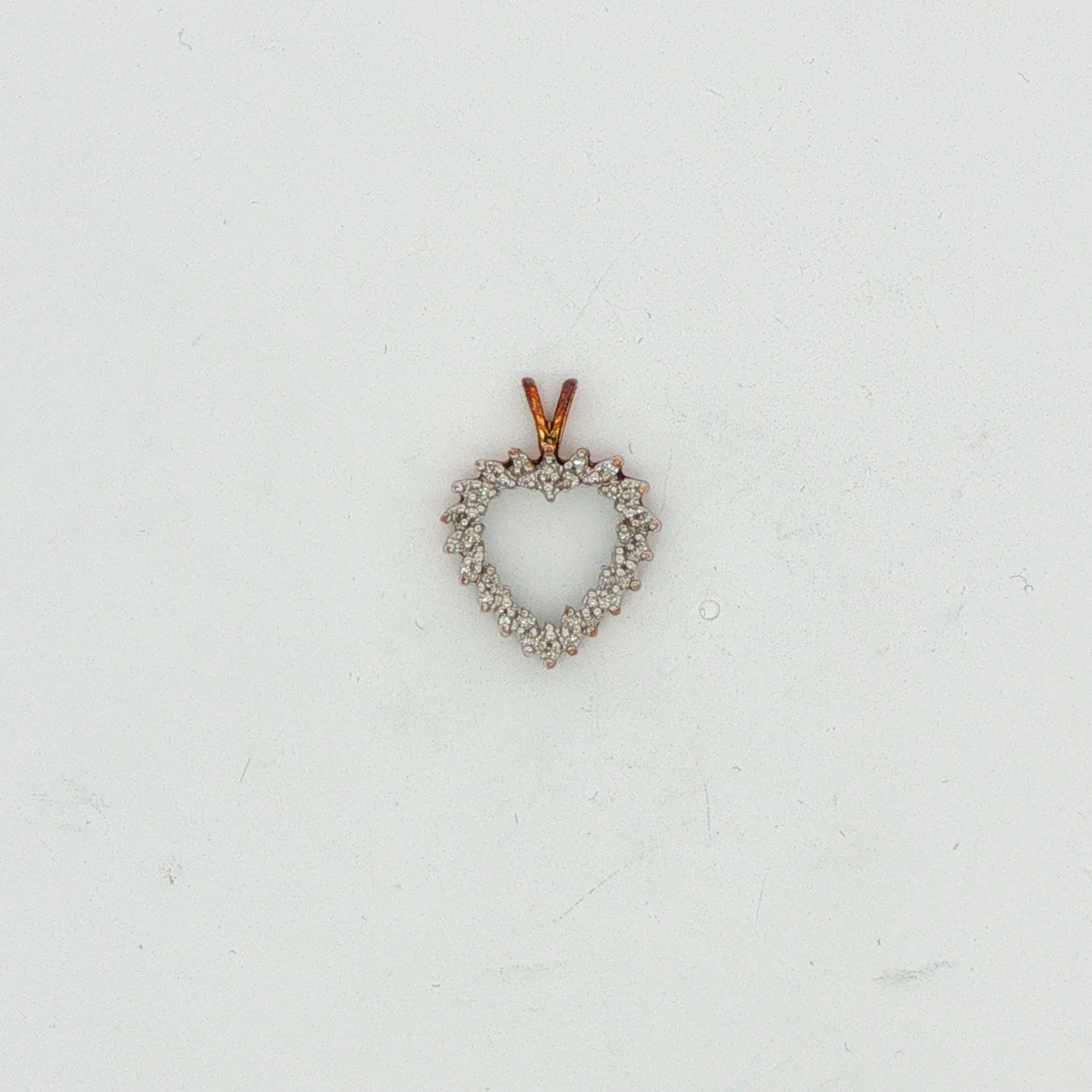 1/4cttw Diamond Heart Pendant