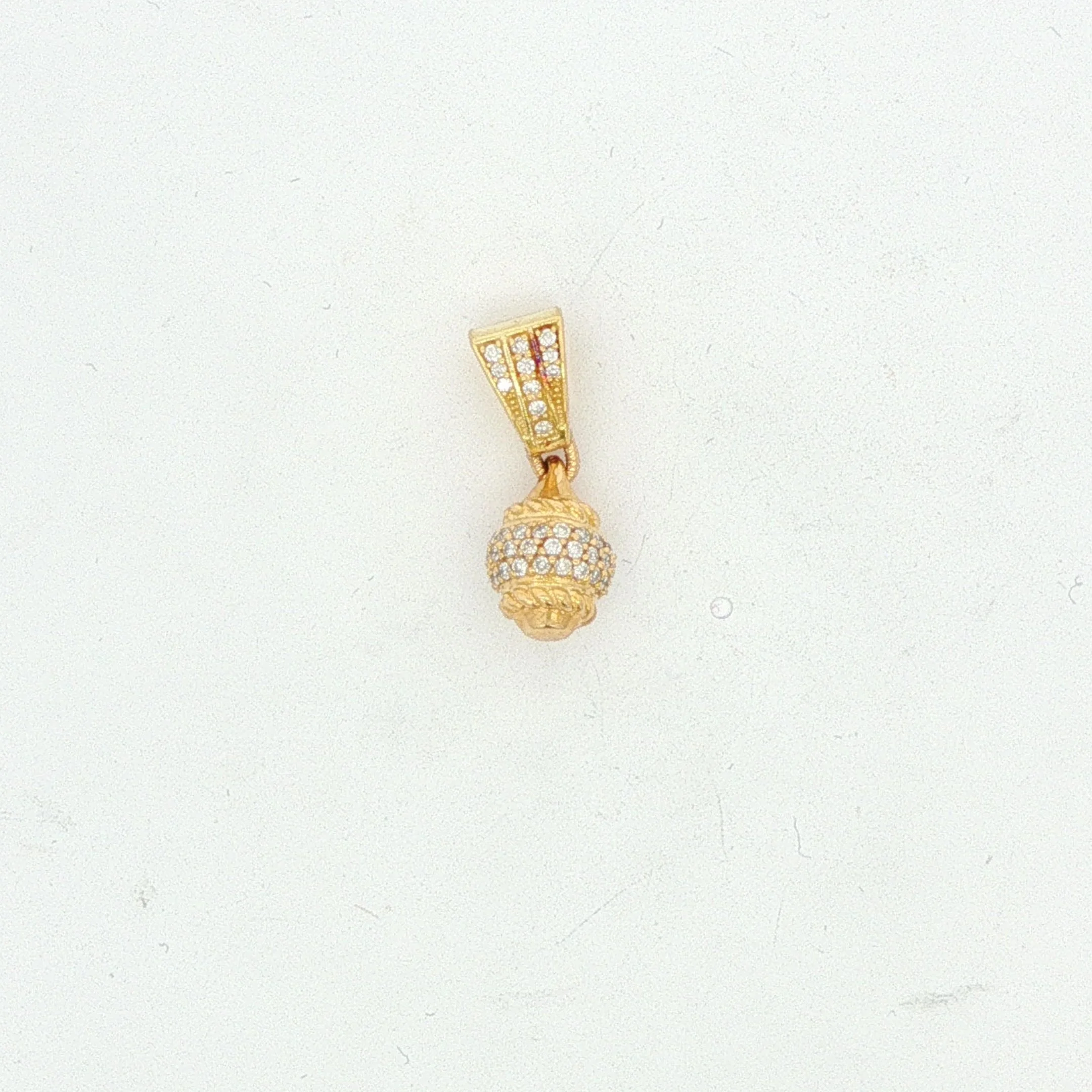 18k Gold Diamond Pendant