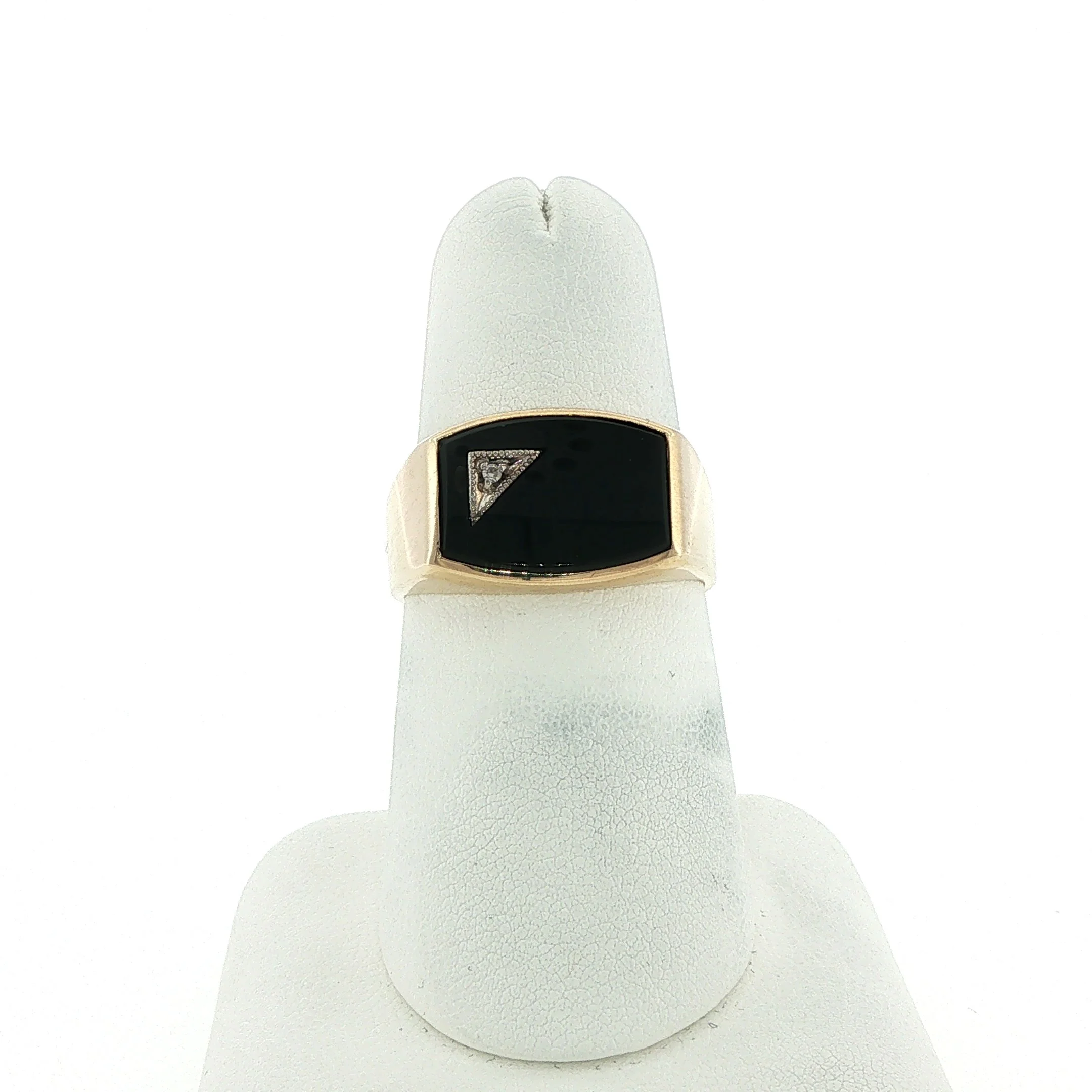 10K Yellow Gold Gents Onyx Ring with Diamond Accents