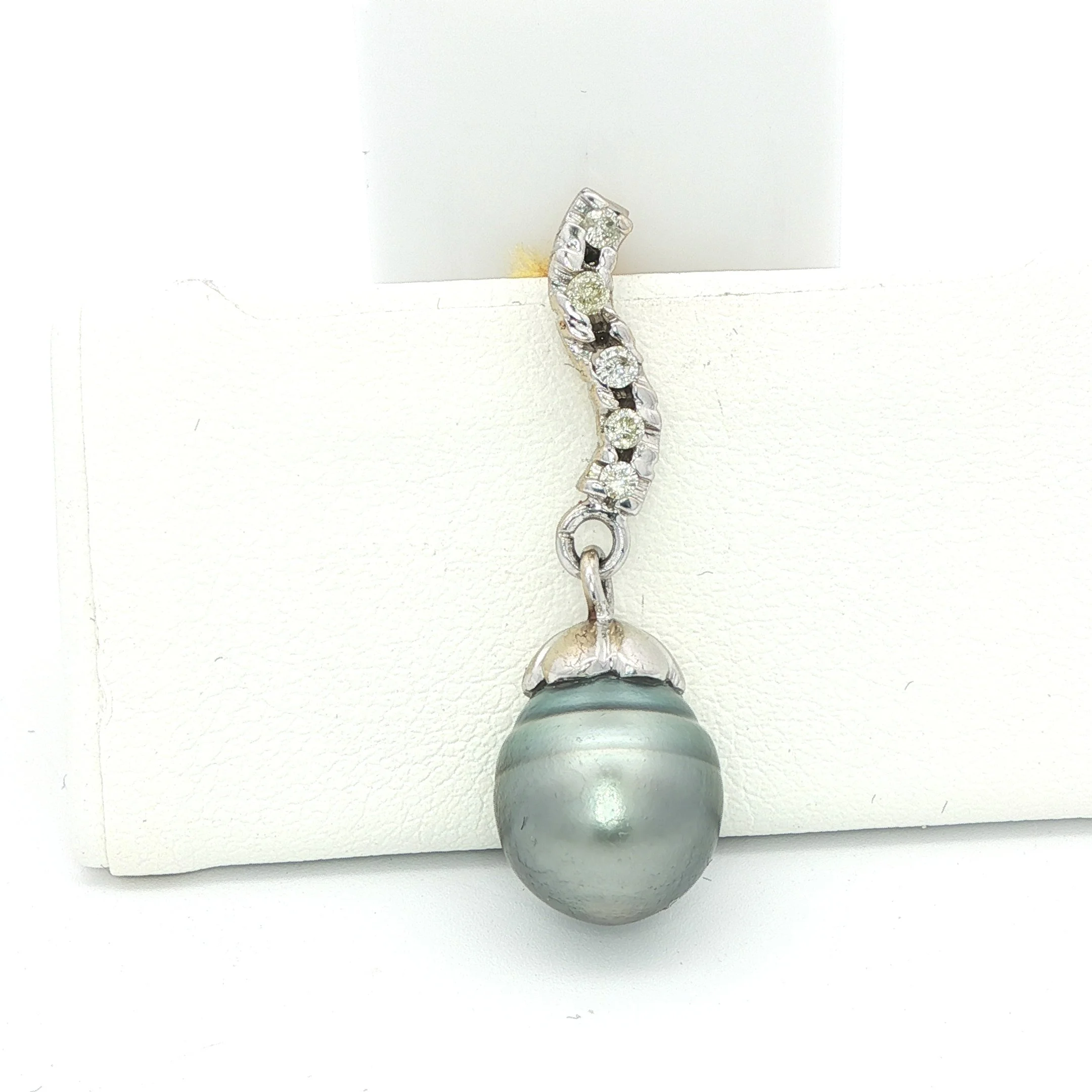14K White Gold Diamond and Baroque Pearl Drop Pendant