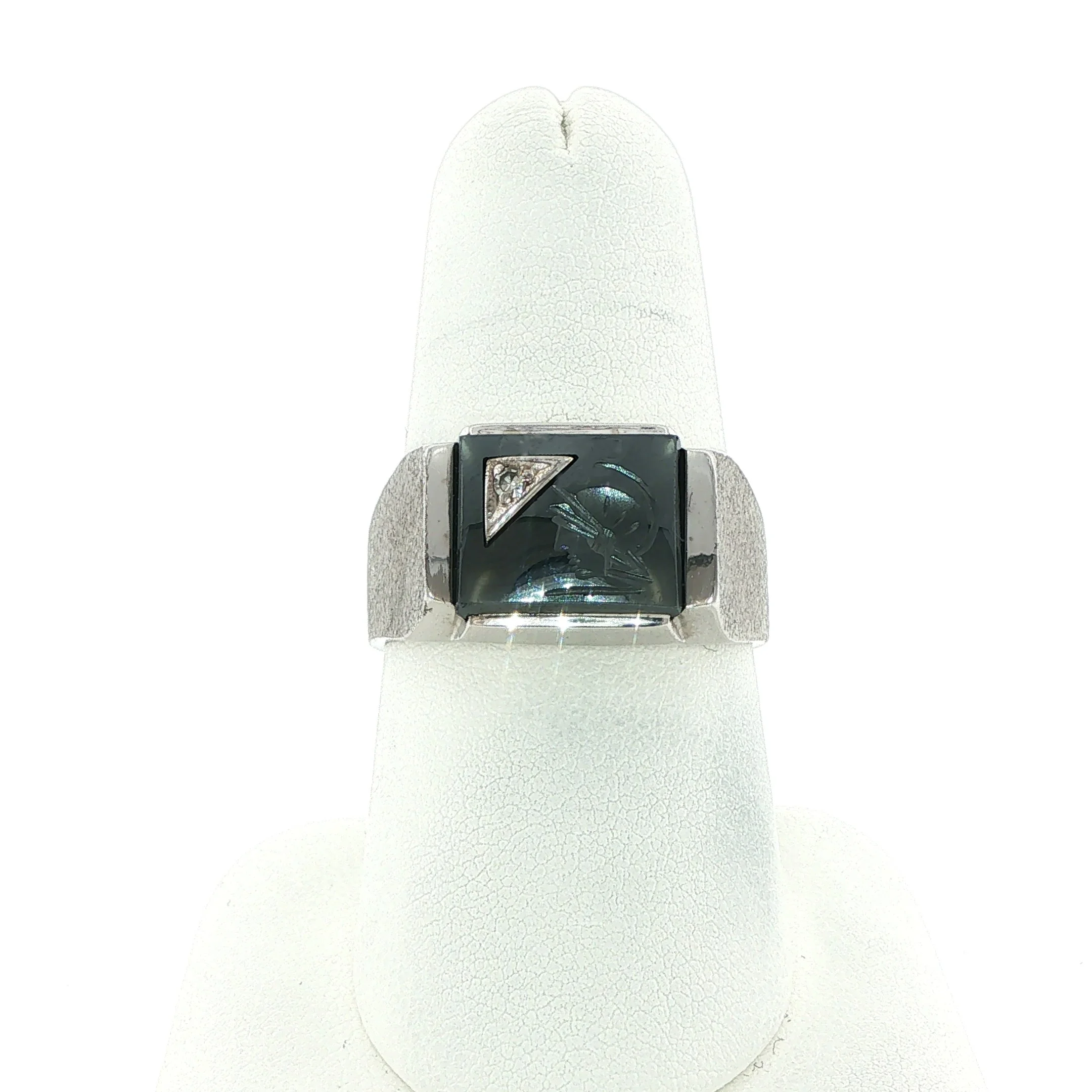 10K White Gold Gents Hematite Intaglio Ring