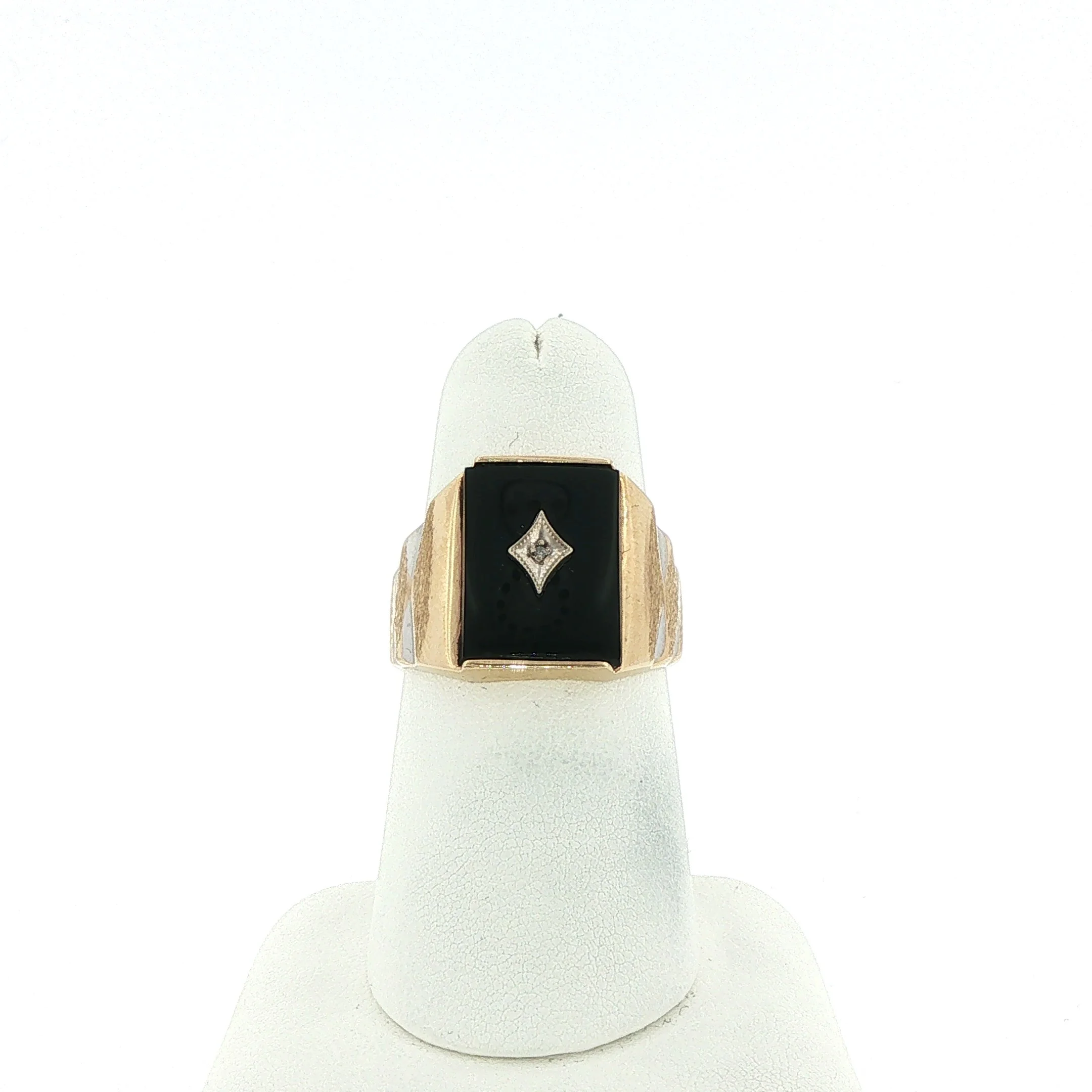 10K Yellow Gold Gents Onyx Ring with Diamond Accent