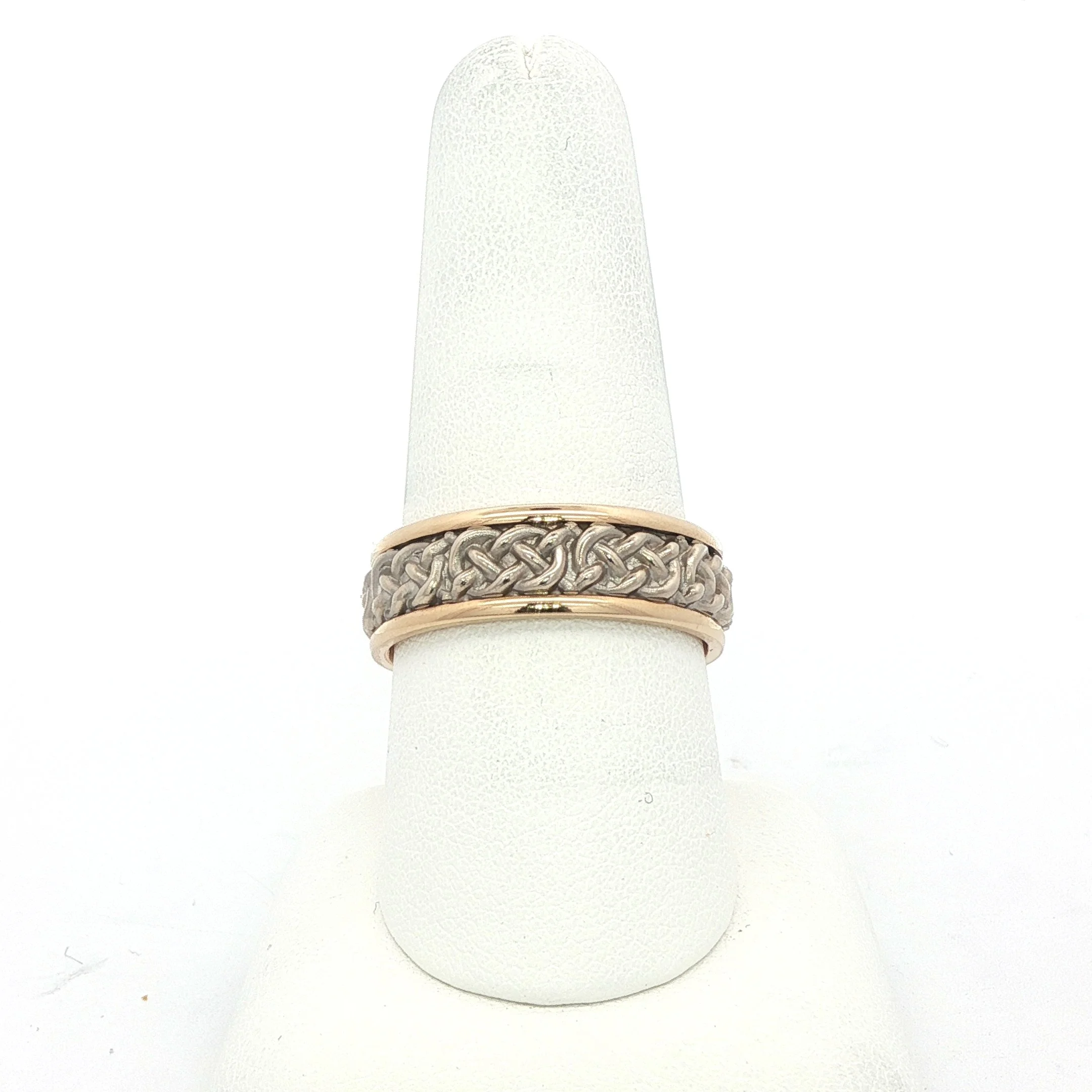 14k Two Toned Engraved Band