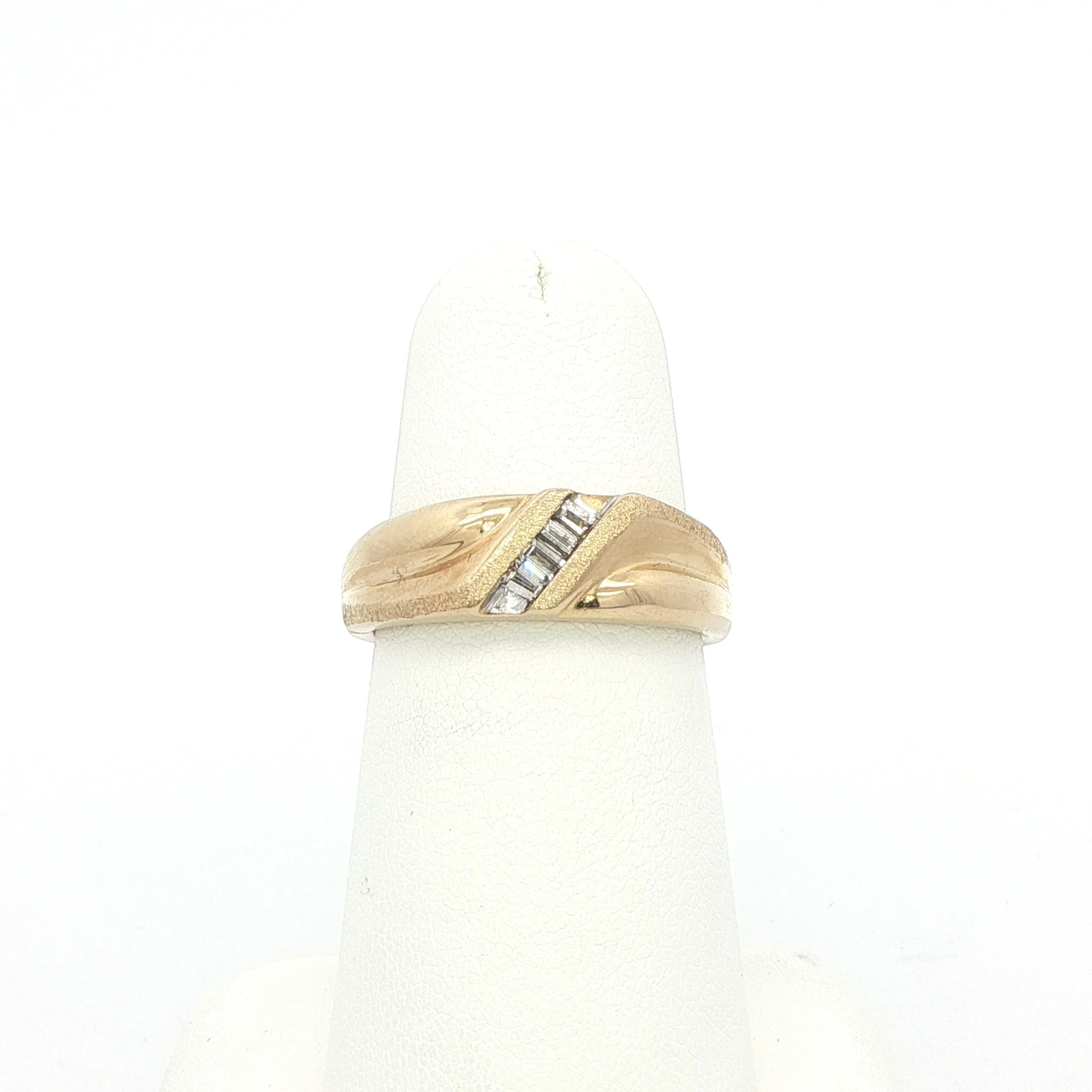14k Gold Baguette Diamond Band