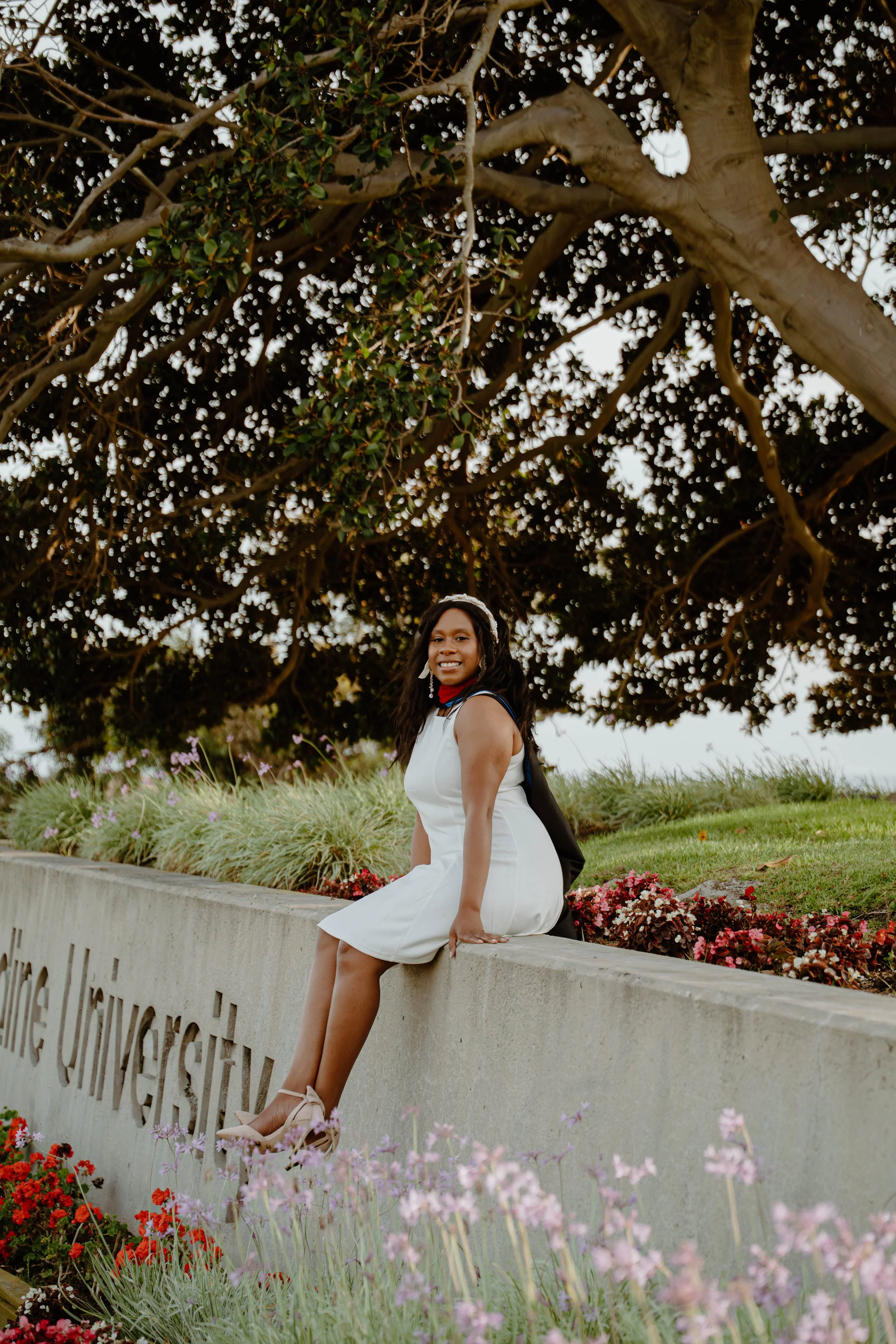 Shandria_Grad-25.jpg