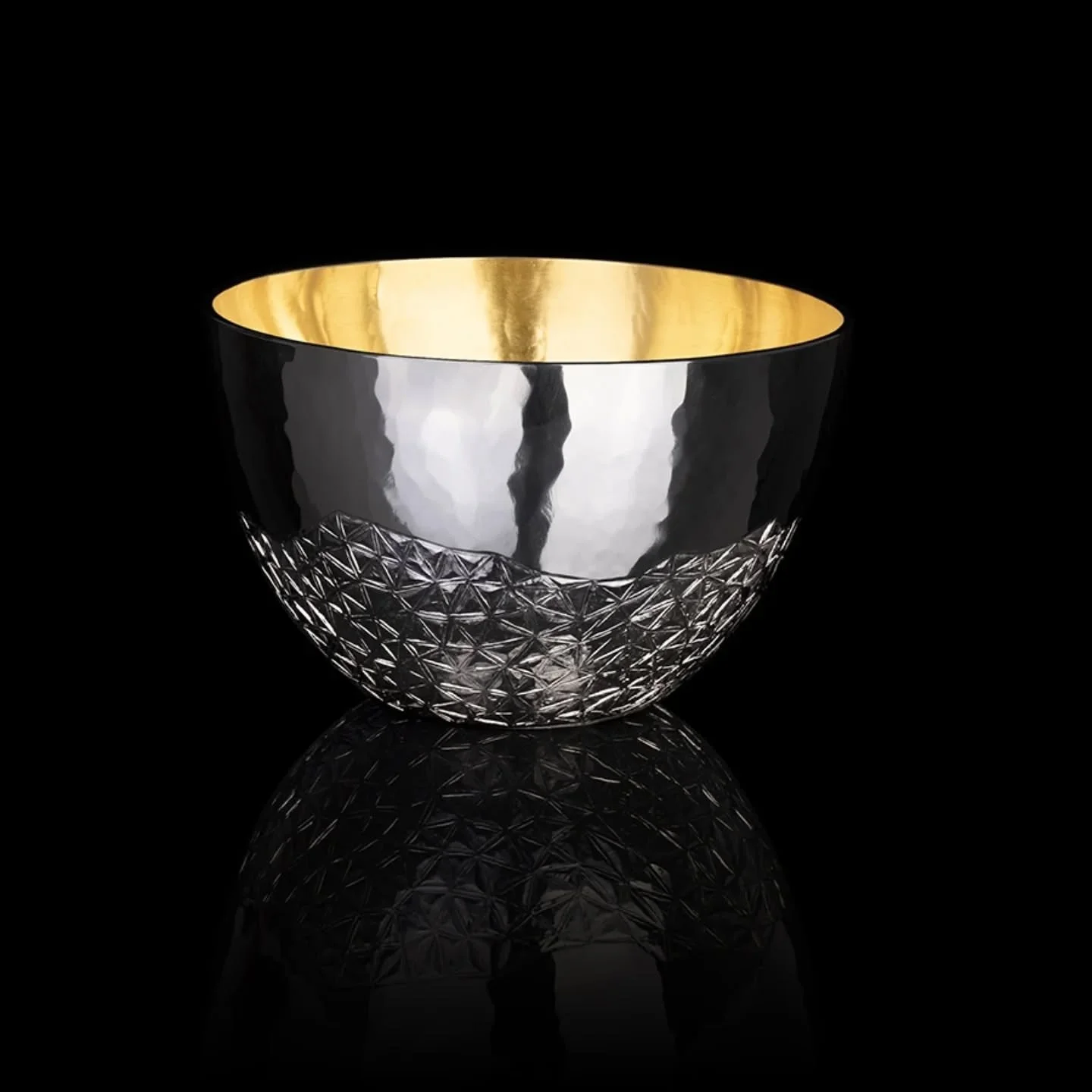 A year of facets and making! Looking back at some of the jewellery and silversmithing that I've made for commissions and new collections.

Wishing you all a Happy New Year and a wonderful&nbsp; 2026!!&nbsp;🎉