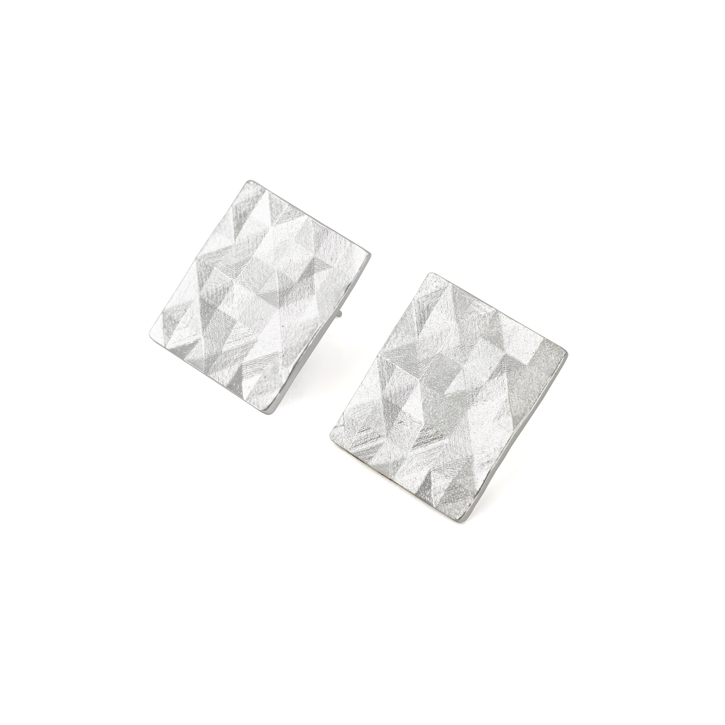 Large sqaure earrings2025_side view.jpg