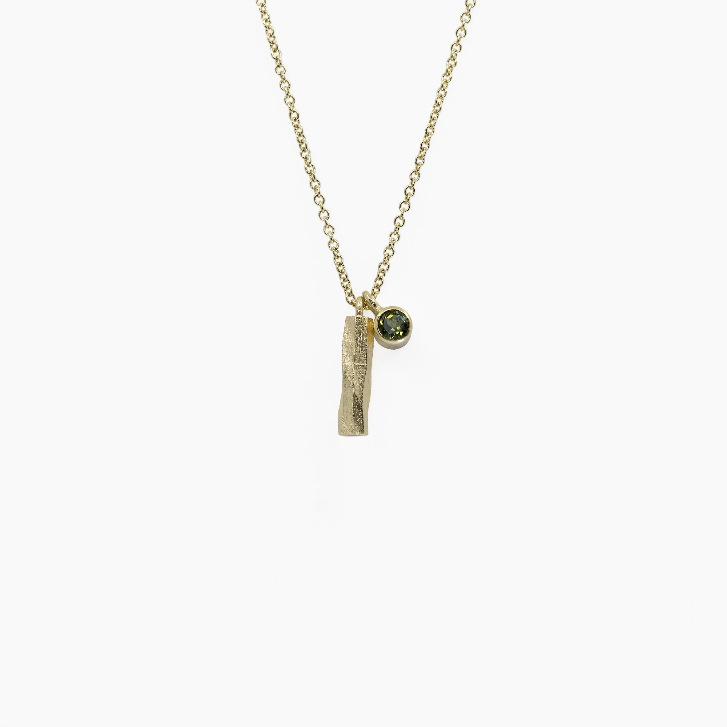 18ctgold faceted 12mm bar pendant with tourmaline.jpg