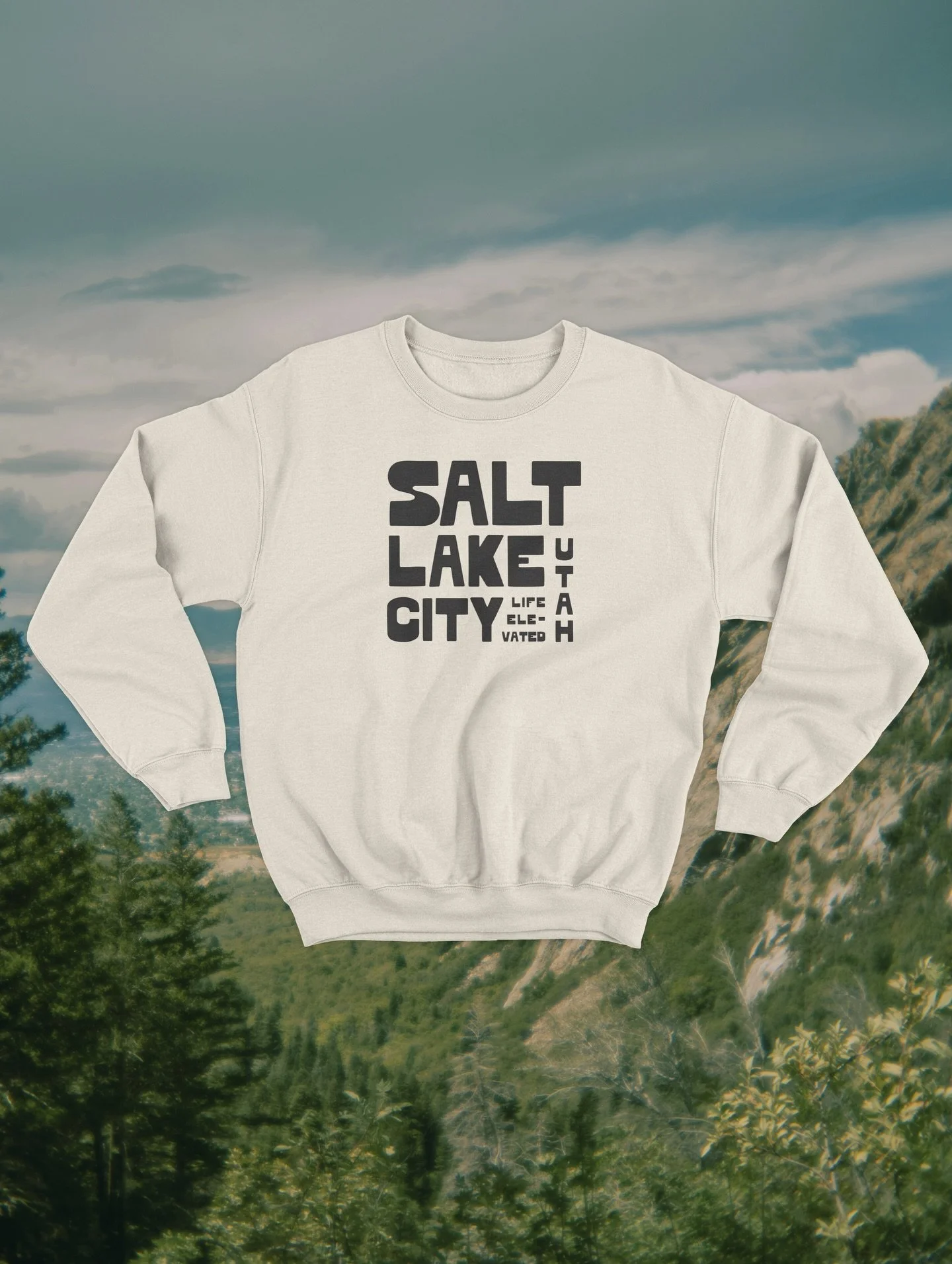 New (old) merch work reppin SLC 🙌🏻

A couple of years ago, the most rad of women Kendall @queenofslc_ and I worked together to create her brand identity. She later had the idea of creating locally inspired apparel that broke away from the overdone 