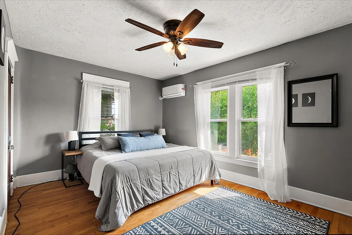 36-637 Fairview Ave NE, Grand Rapids-36.jpg