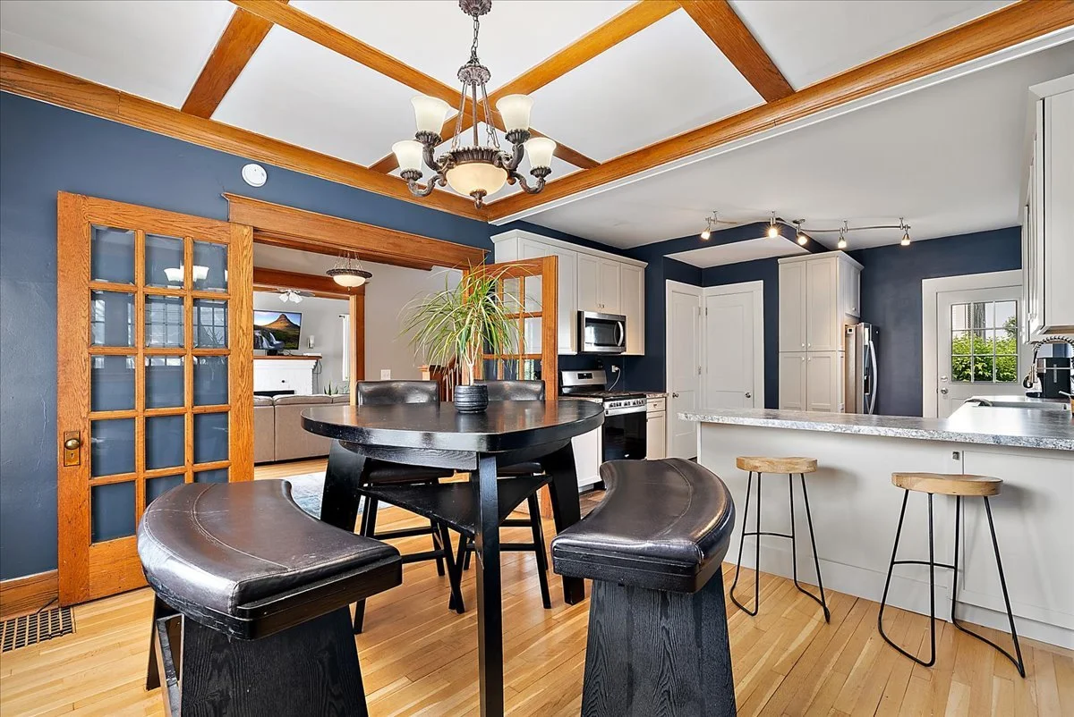 24-637 Fairview Ave NE, Grand Rapids-24.jpg