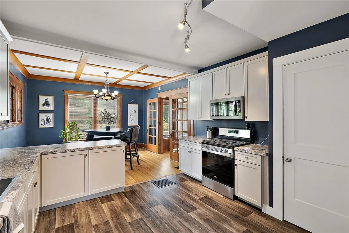 27-637 Fairview Ave NE, Grand Rapids-27.jpg