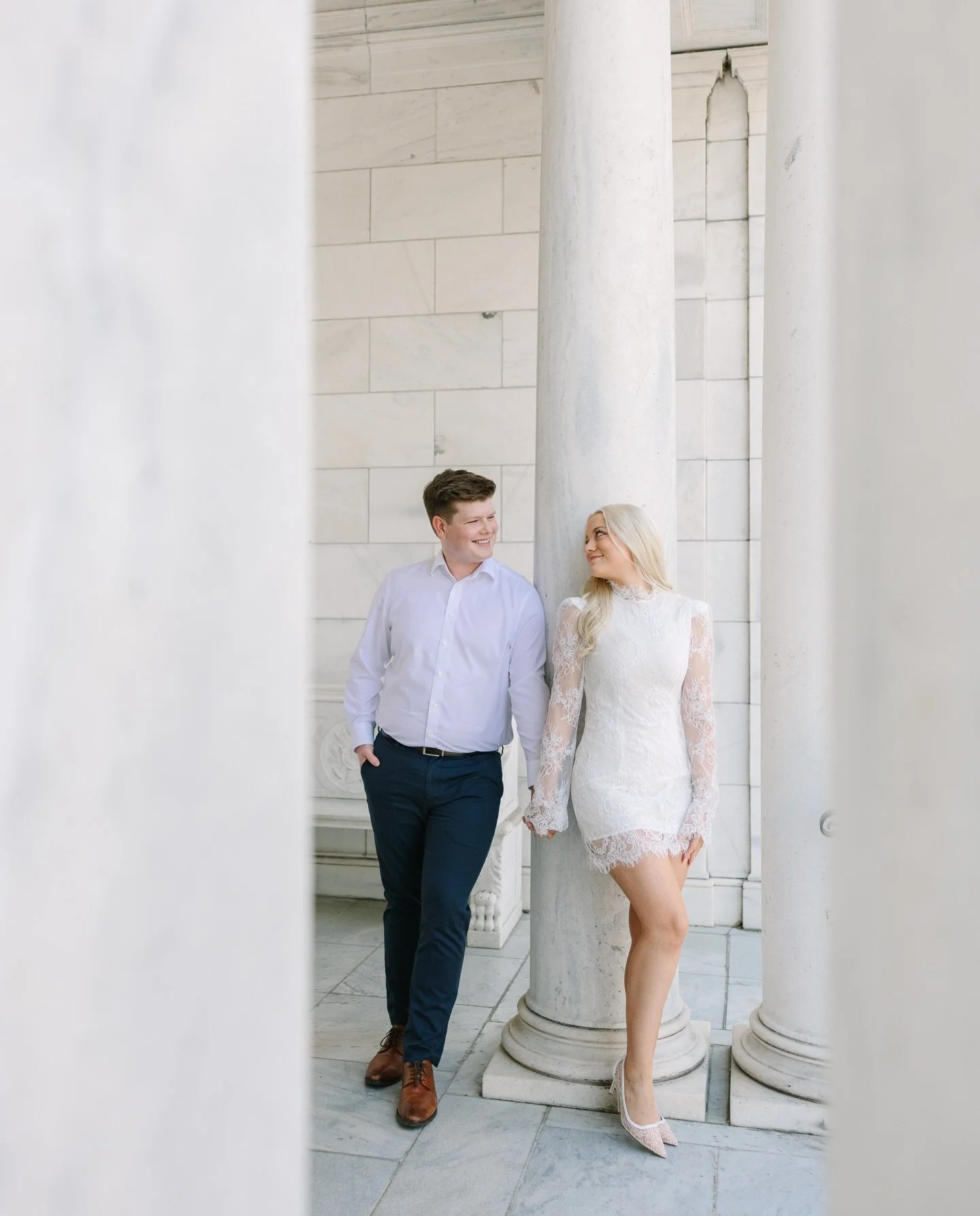 Obsessed with Ginger and Alex&rsquo;s engagement shoot. They were so go with the flow and up to try whatever. I loved spending time with them. I can&rsquo;t wait for their wedding in May🤍

Tennessee wedding photographer 
Oxford wedding photographer 