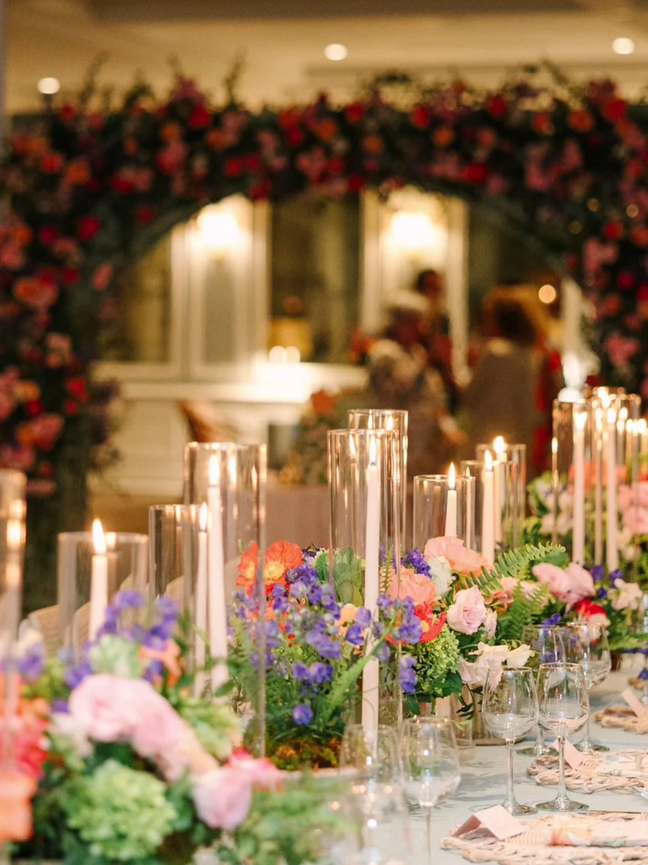 Some beautiful details from a gorgeous birthday party. 🤍 The flowers were perfection and every detail was so thoughtfully designed.