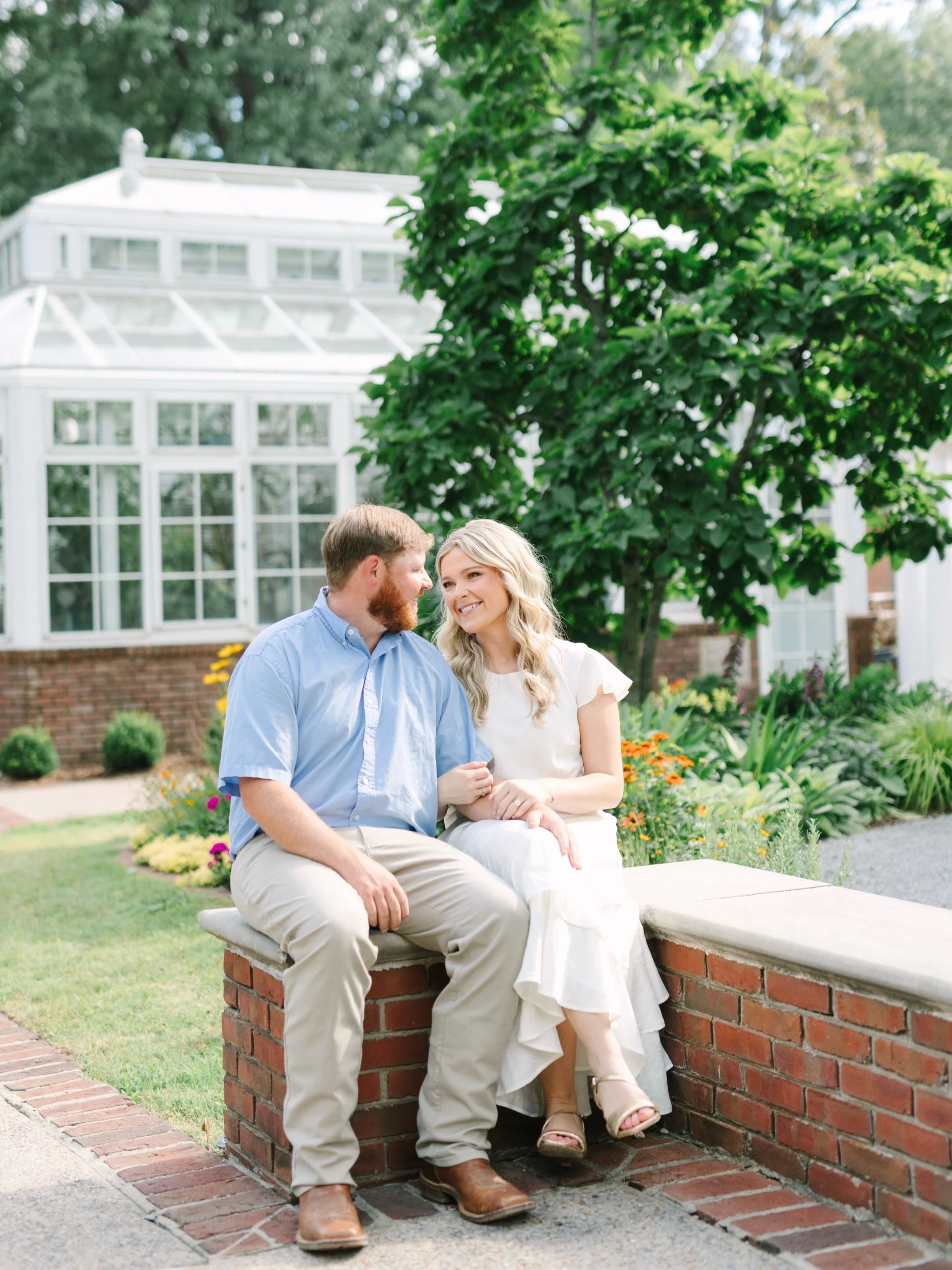 Yesterday at the Dixon was so beautiful. The weather was amazing and the couple was so sweet and easy going. My favorite combo. 🤍🤍