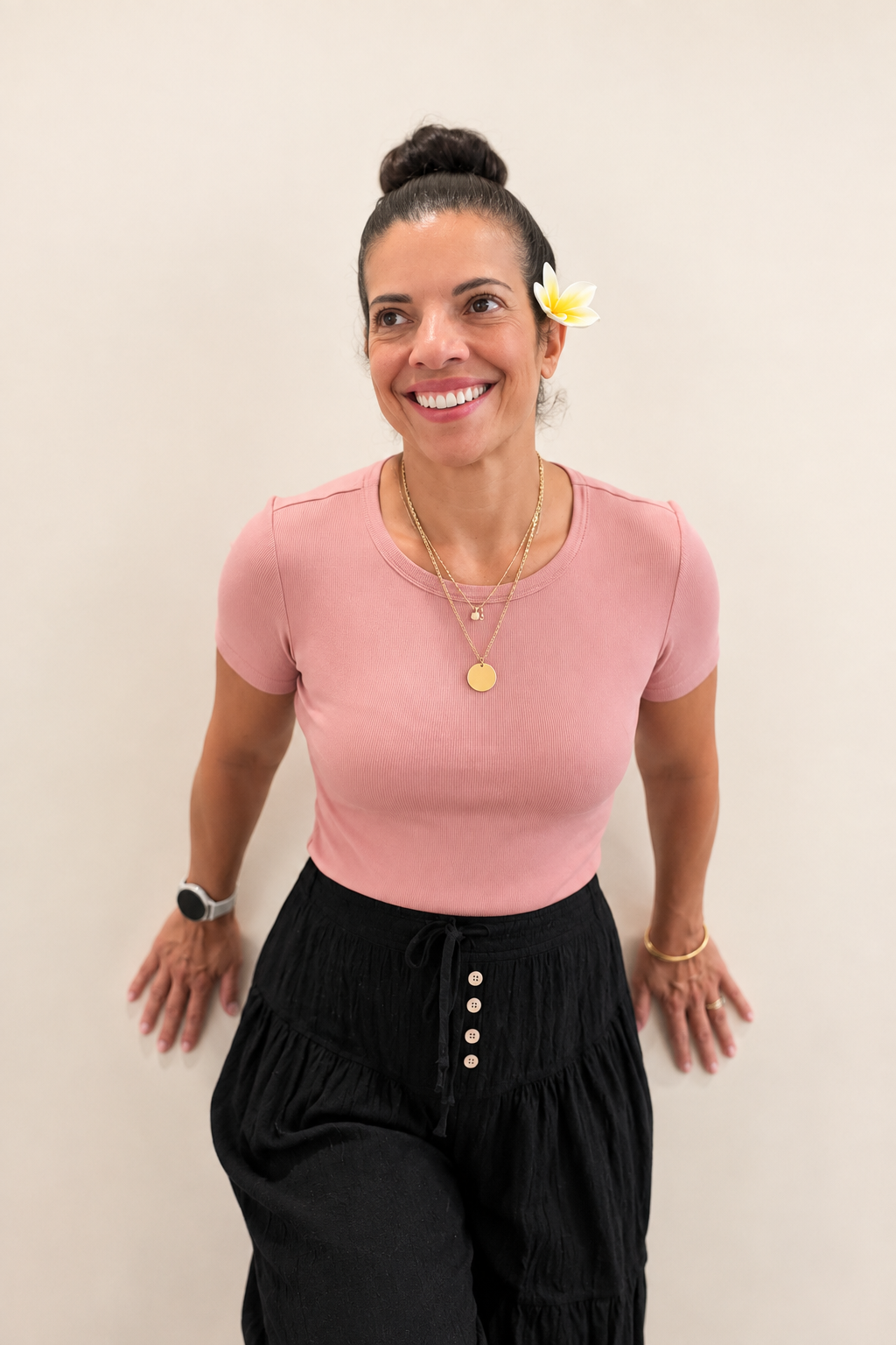 Koalani Lahr, LMFT, California therapist specializing in anxiety and postpartum therapy.