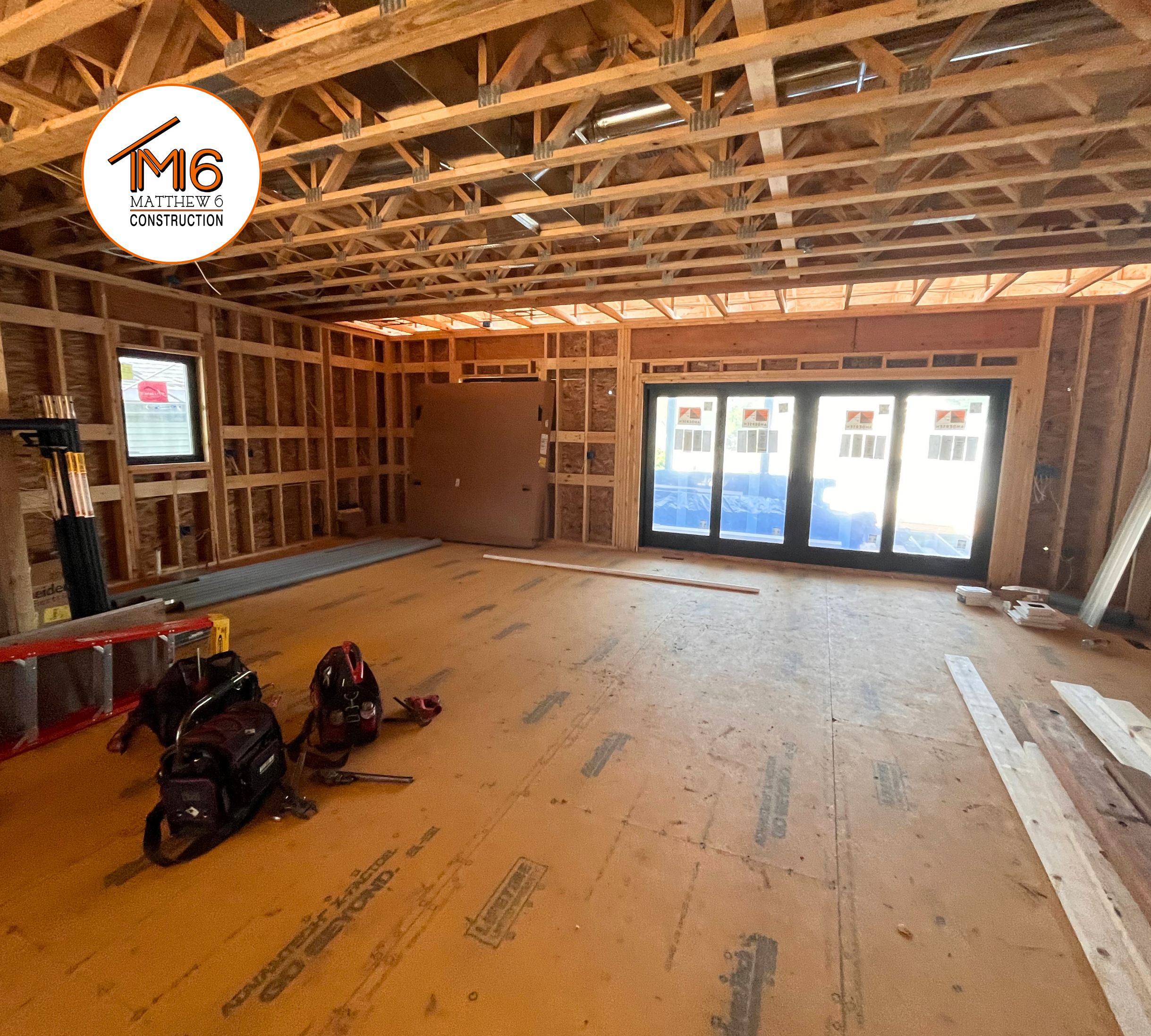 Lindsey_NewBuil_Matthew6Construction_49431 (4).png