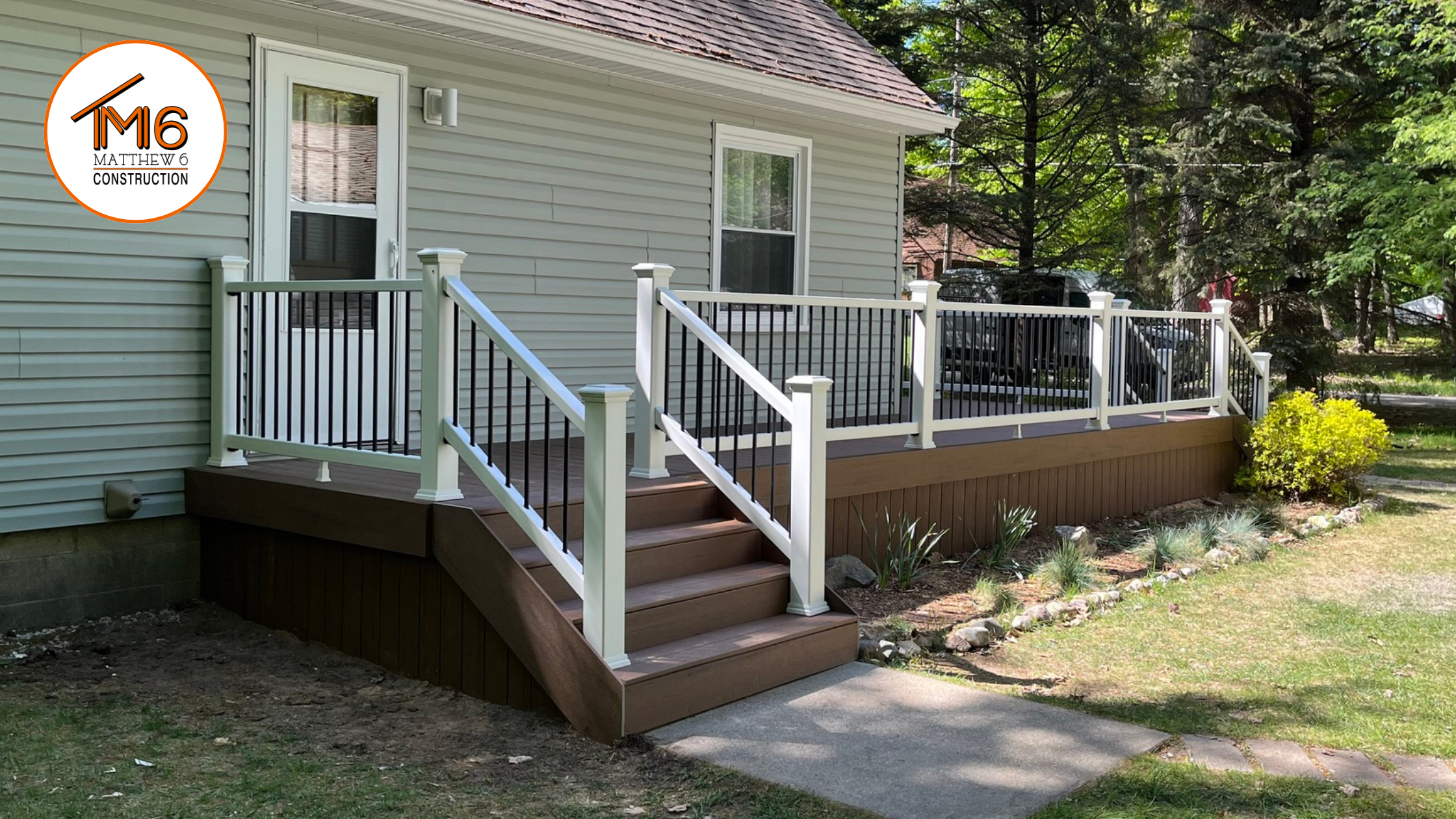 Deck_Matthew6Construction_LudingtonMI.png