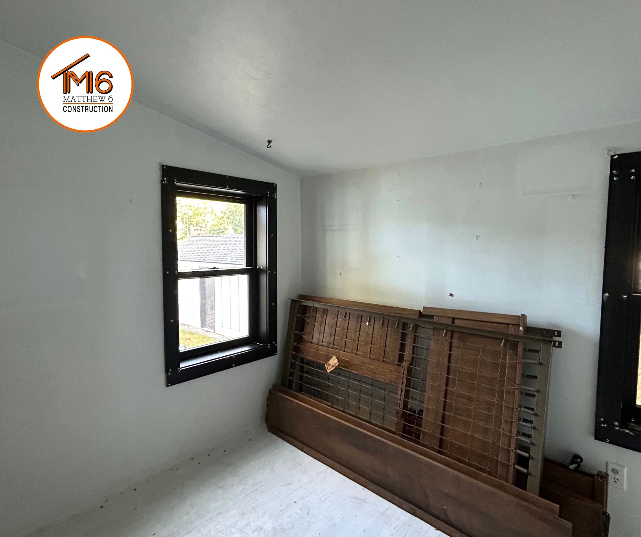 Lozano_Remodel_Matthew 6 Construction (24).png