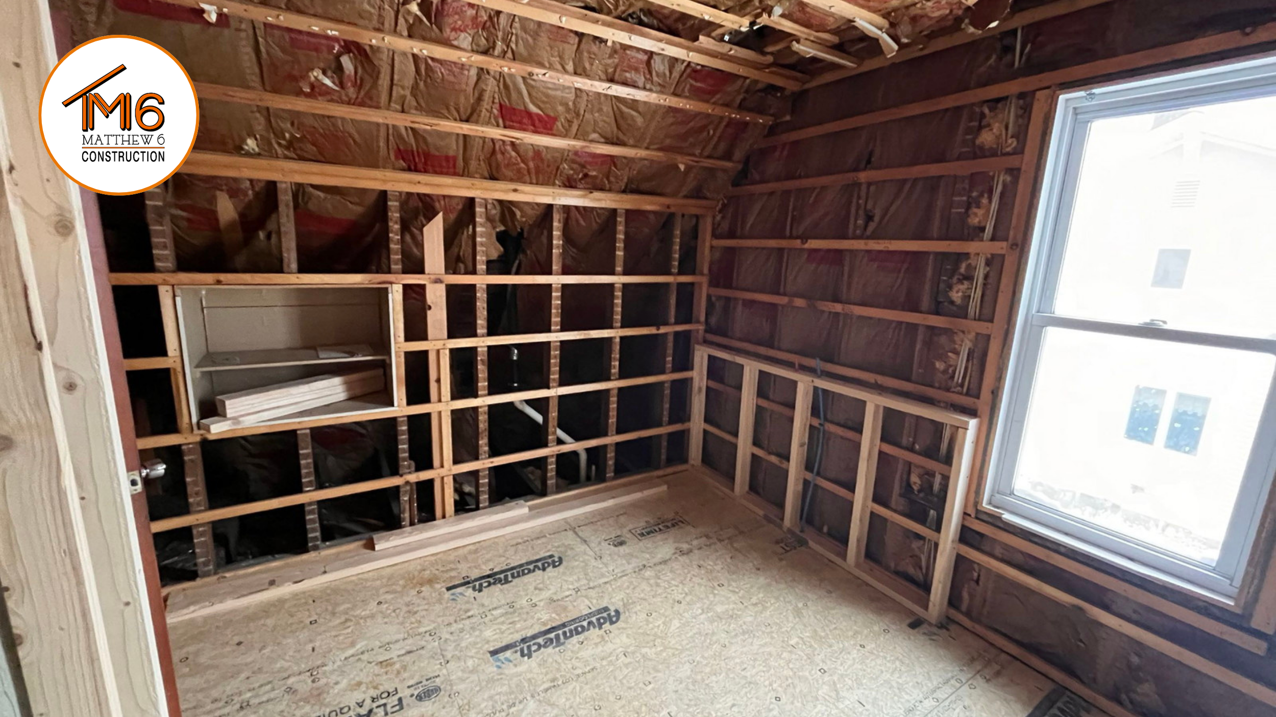 Schwamberger_Bathroom_Matthew6Construction_Ludington (5).png