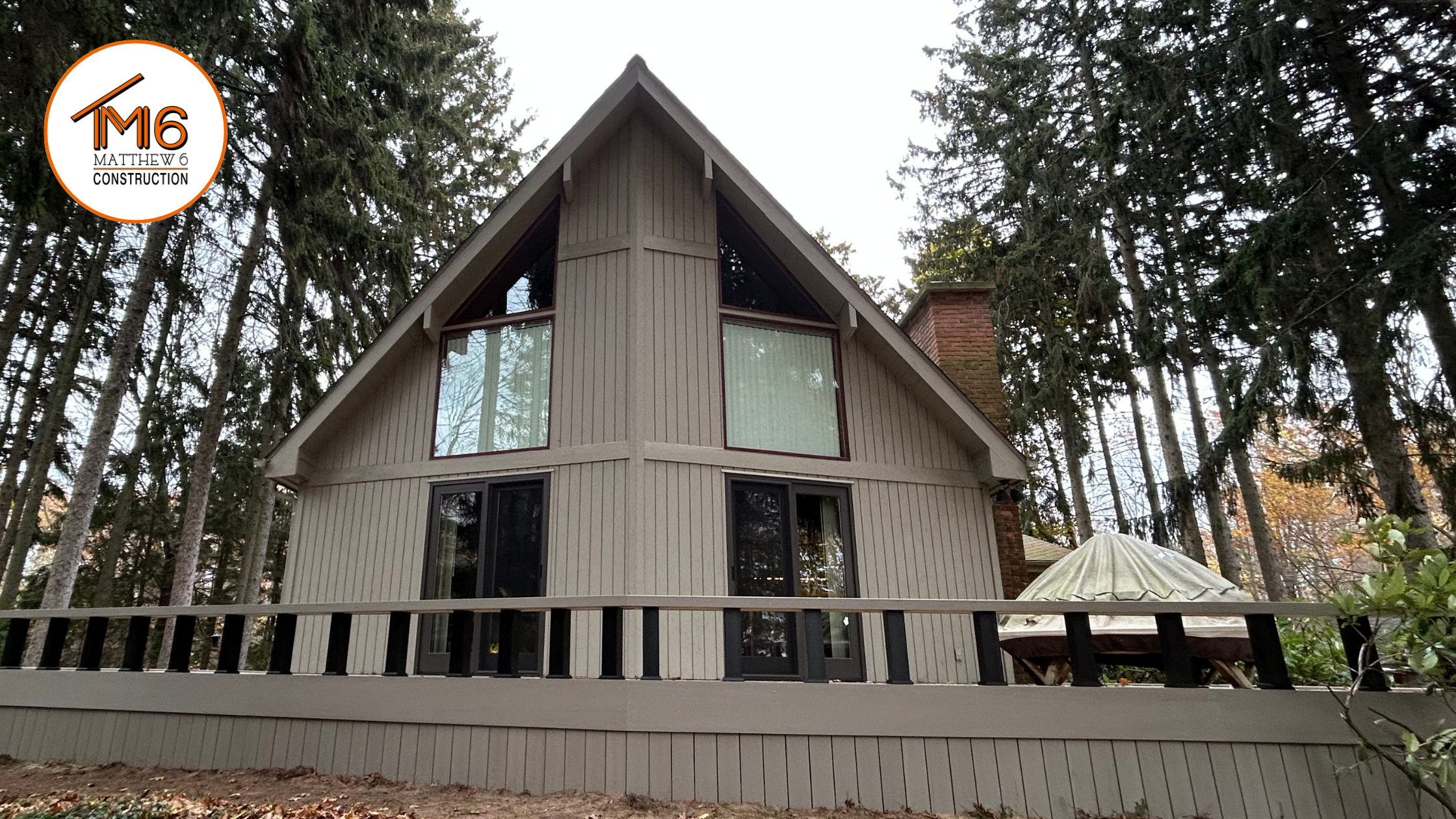 Deck_beyer_Matthew6Construction_LudingtonMI (2).png