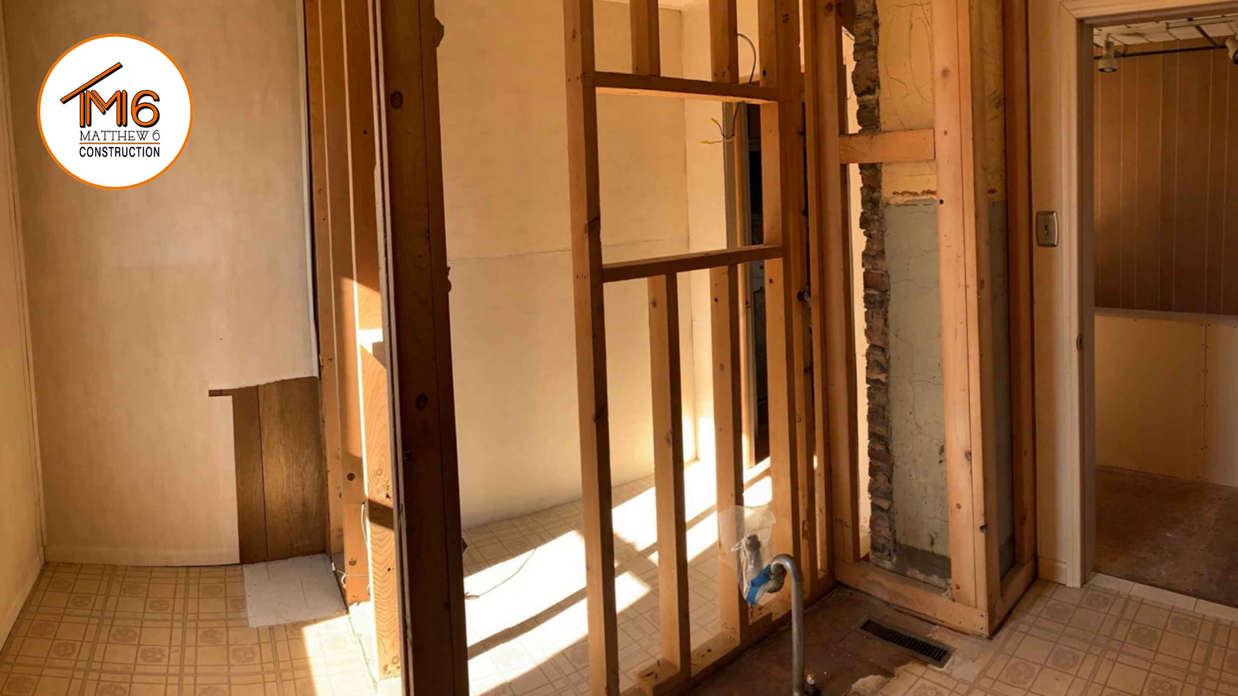 Schwamberger_Bathroom_Matthew6Construction_Ludington (4).png