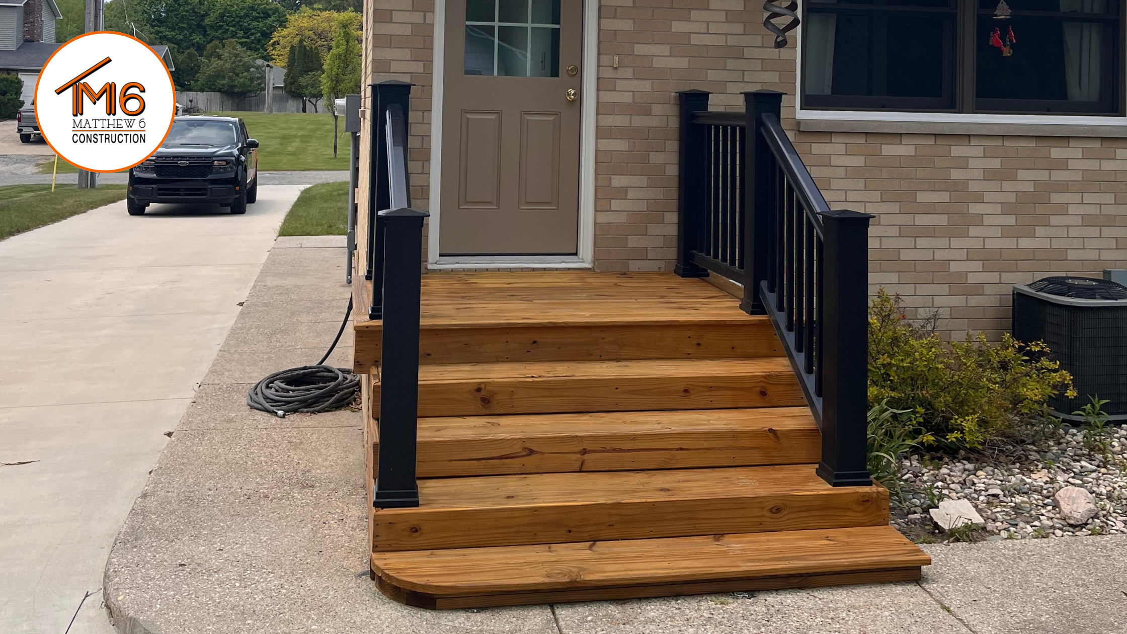 Norris_Deck_Matthew6Construction_LudingtonMI (2).png