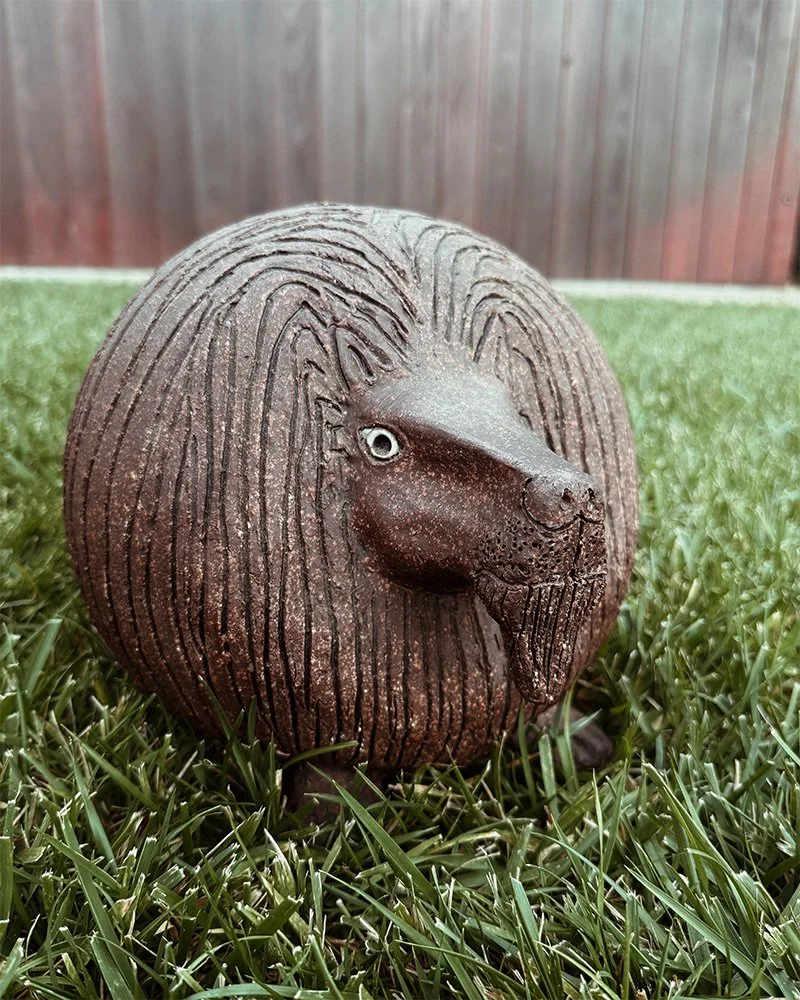 Raul Coronel ceramic lion