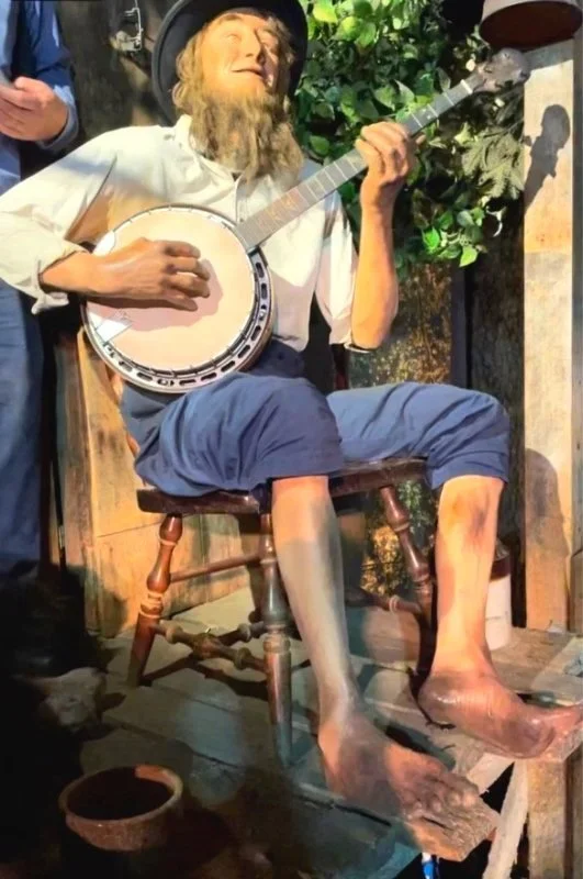 Knotts berry farm animatronic