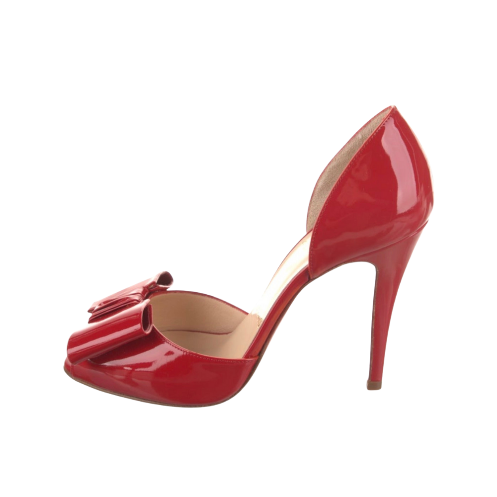 red patent leather loubs