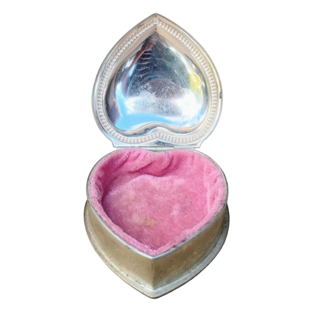 Silver <3 Trinket box