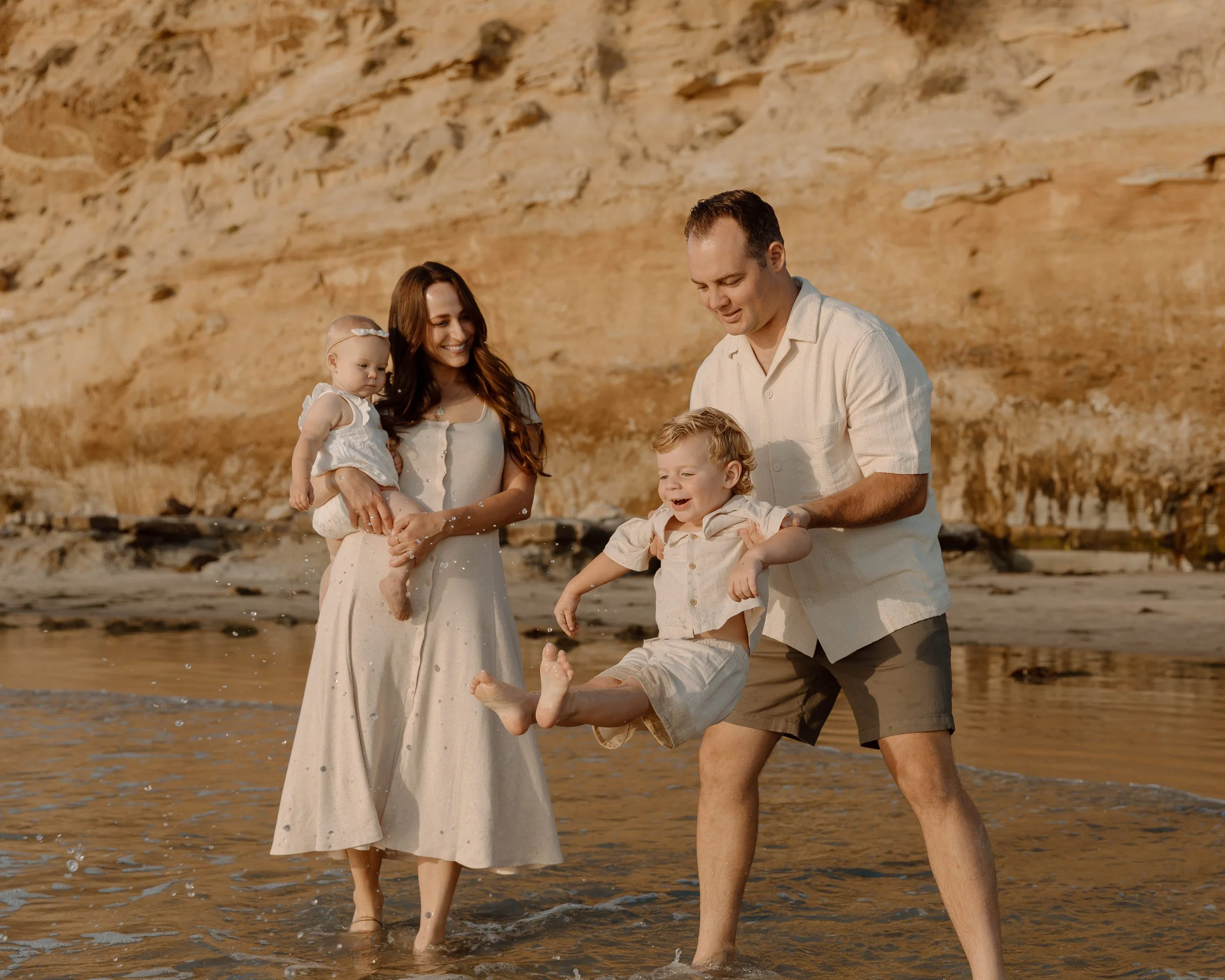 Best Beach for family photos in San Diego, CA