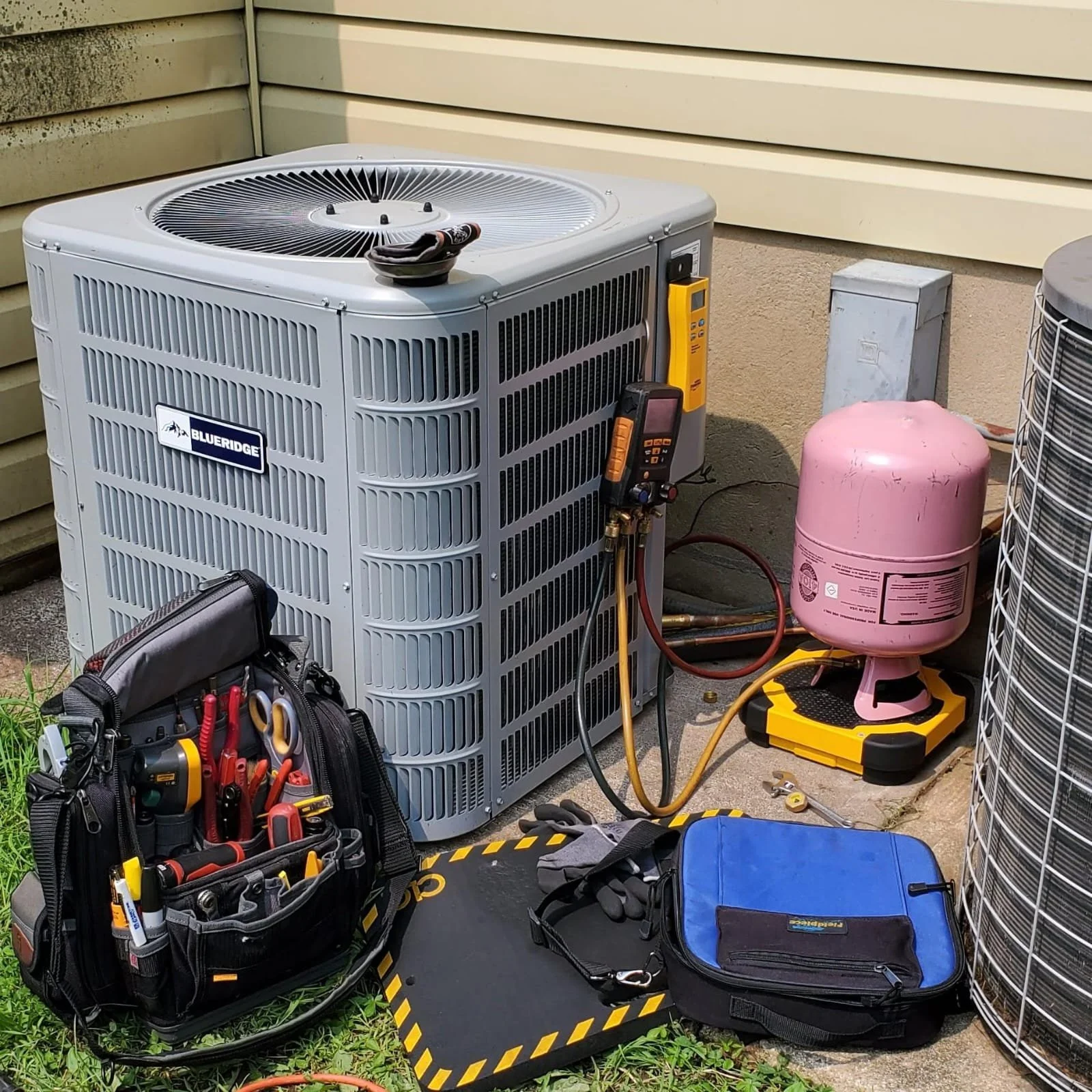 WhatsApp Image 2024-02-12 at 5.15.10 PM.jpeg