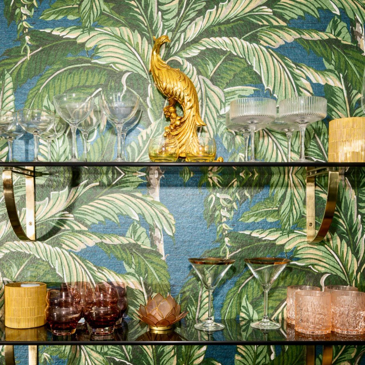 Bar Shelves.png